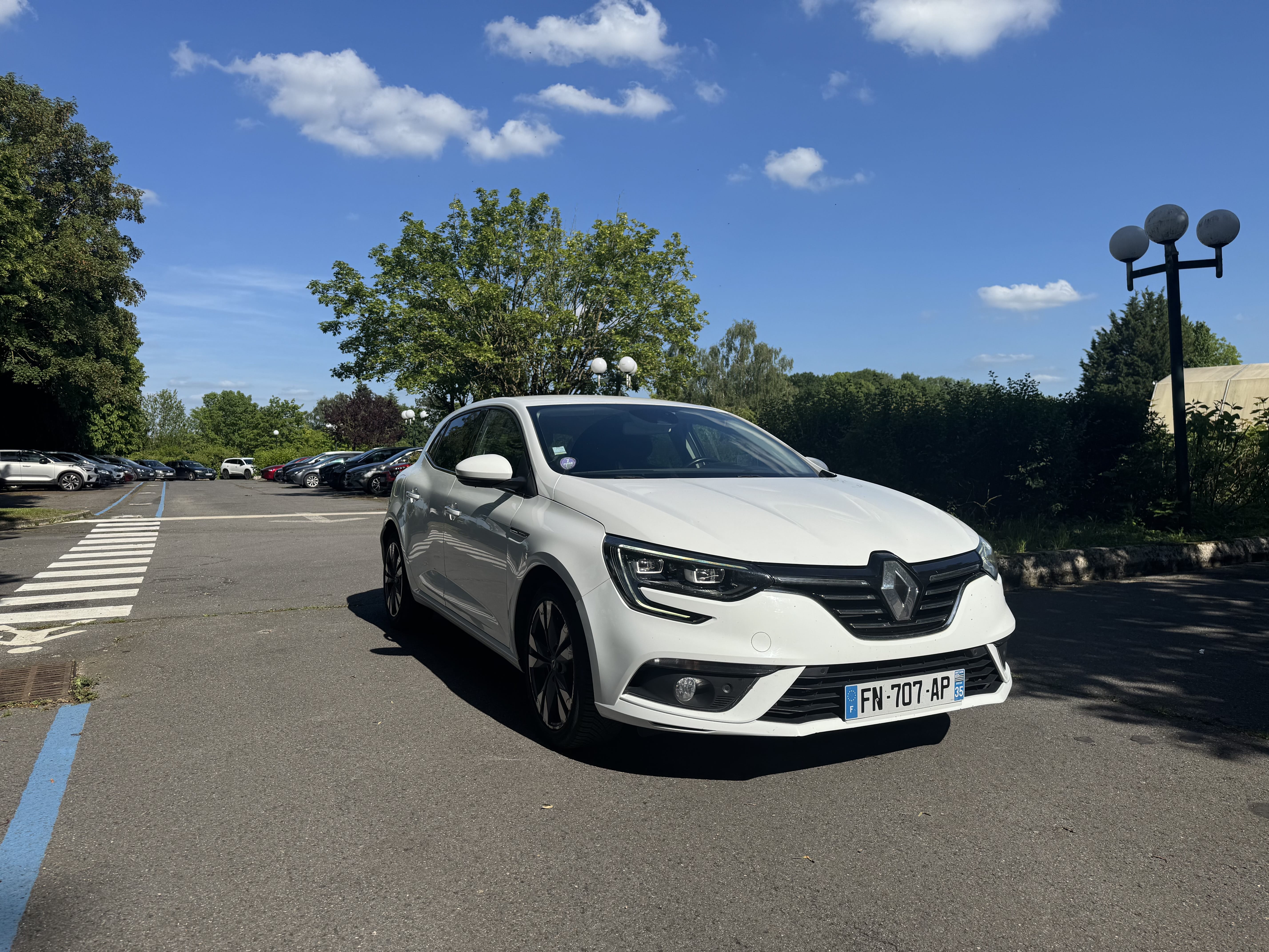 Renault Mégane Full Option, 2020, Essence 95, automatique
