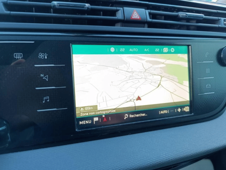 Citroen C4 Picasso avec Apple CarPlay