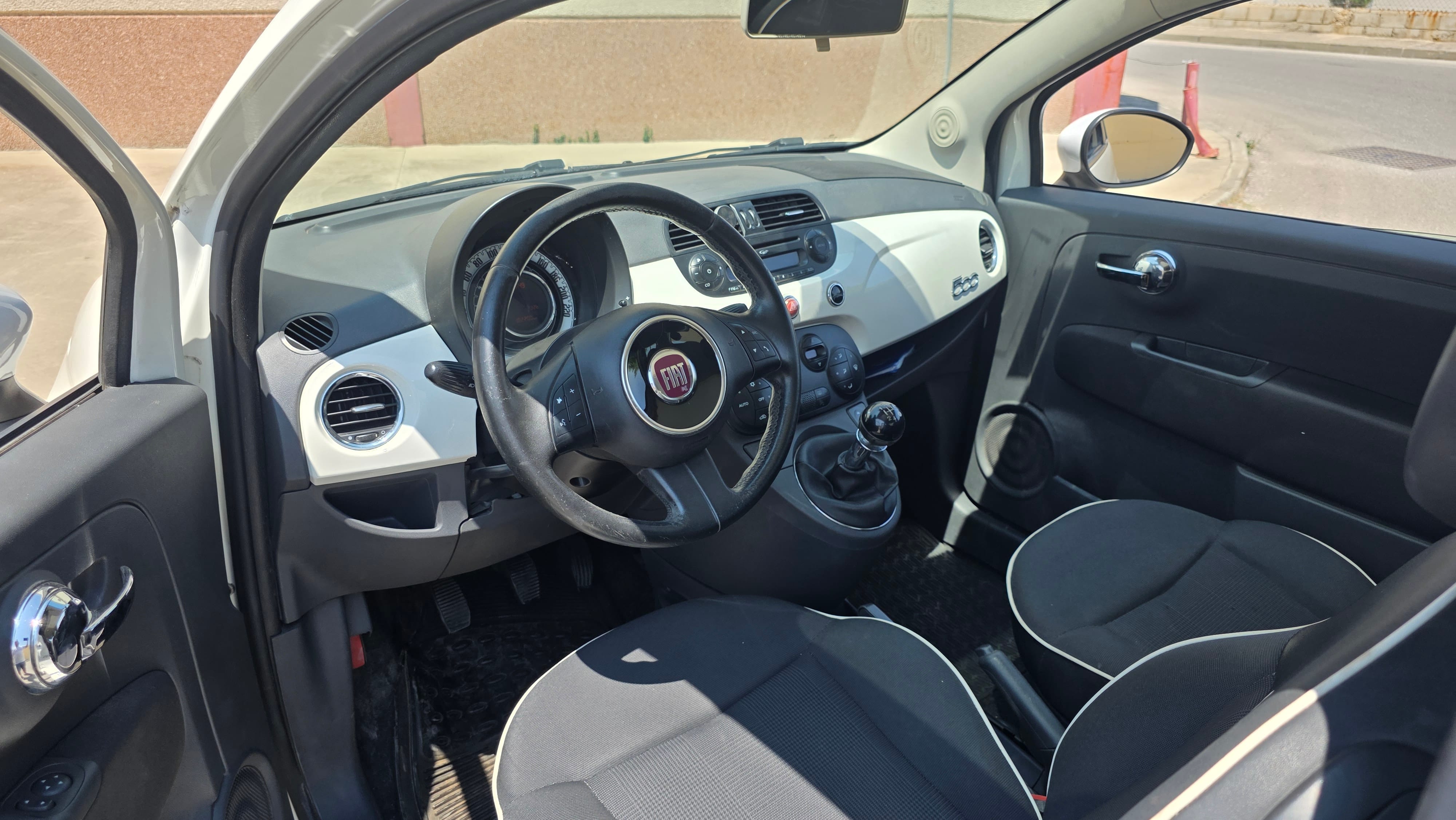 Fiat 500 1.2 gasolina con Radio 