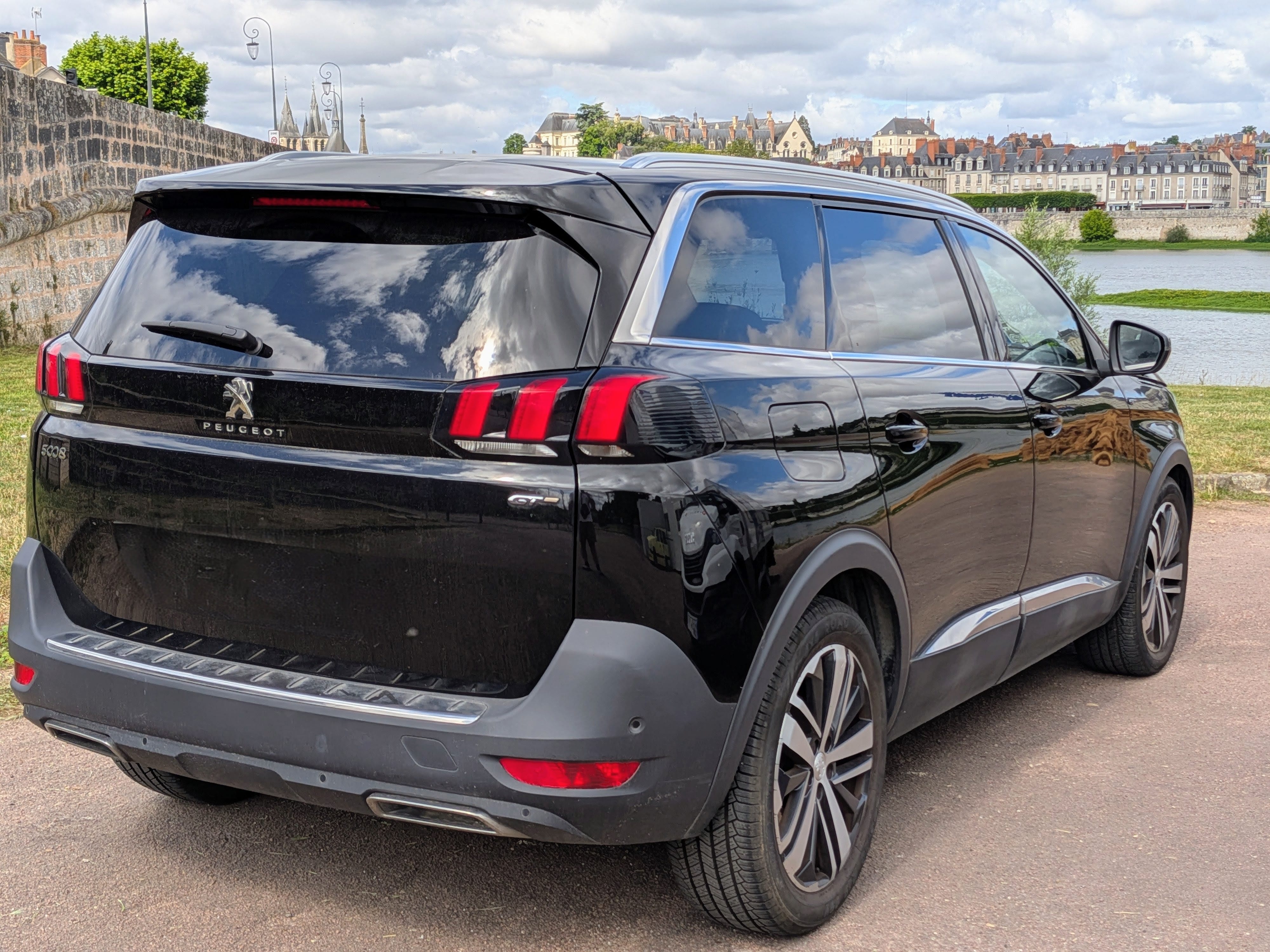 Peugeot 5008 avec Audio Bluetooth