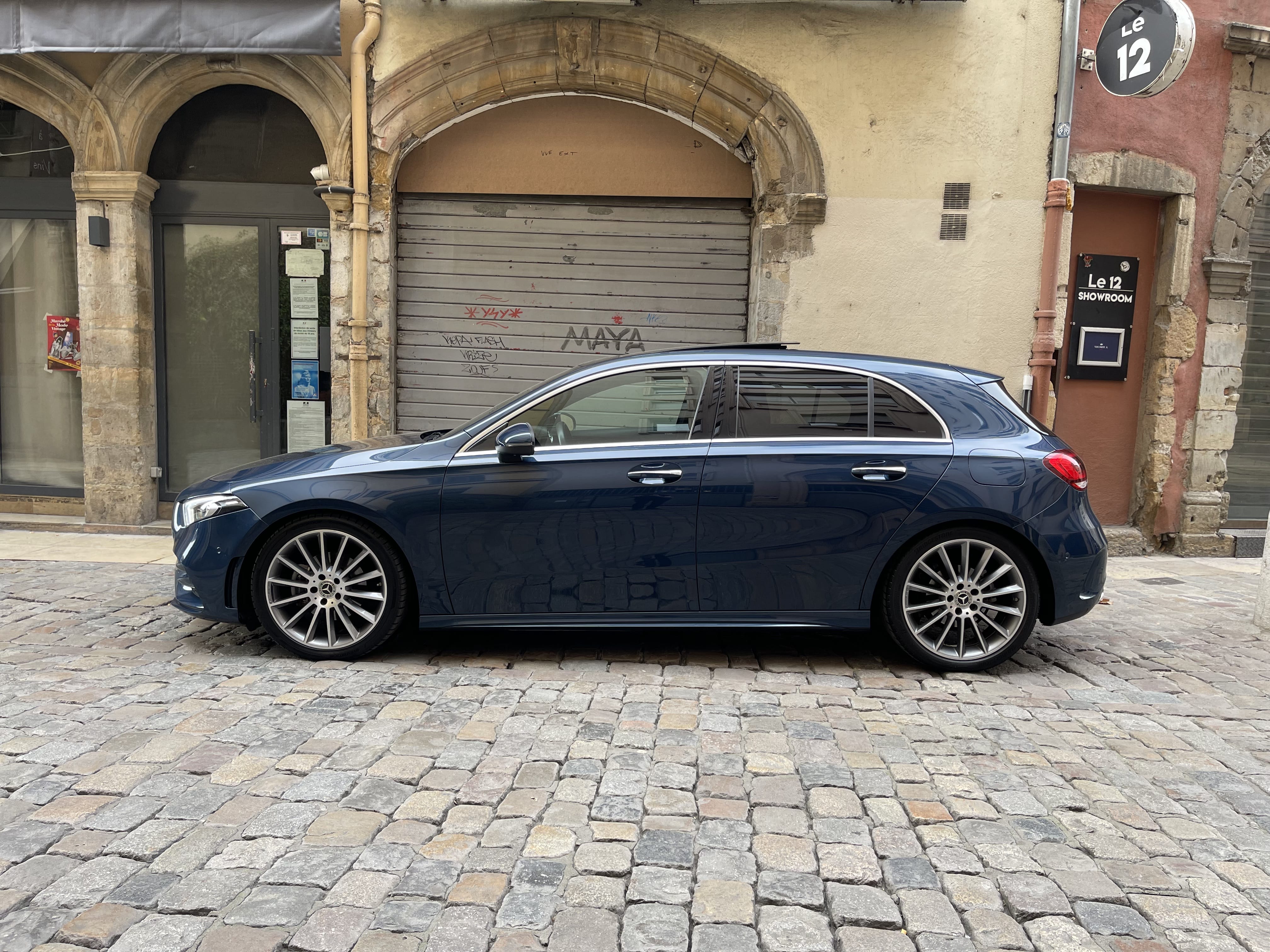 Mercedes-Benz Classe A AMG Line avec Climatisation