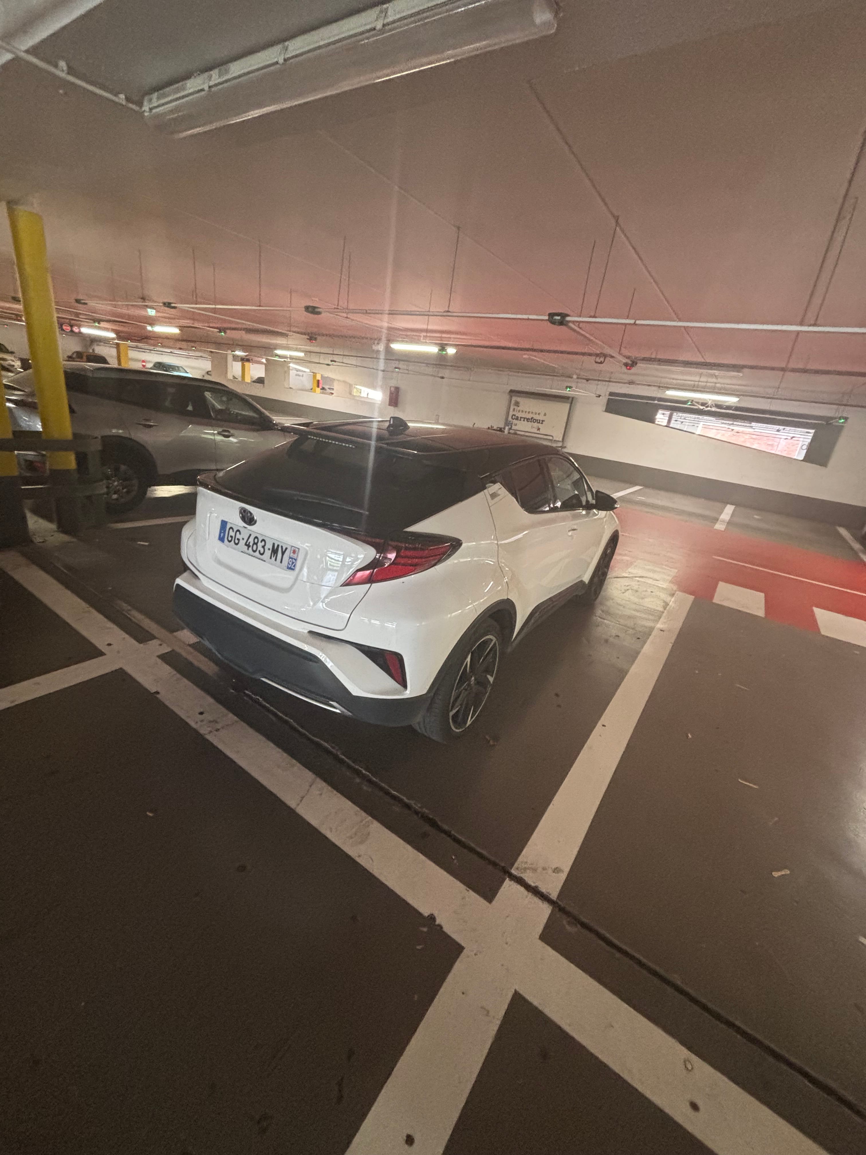 Toyota C-HR Hybrid avec Caméra de recul