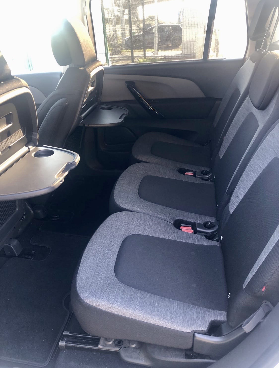 Citroen C4 Grand Picasso 1.2 L 130cv avec Audio Bluetooth