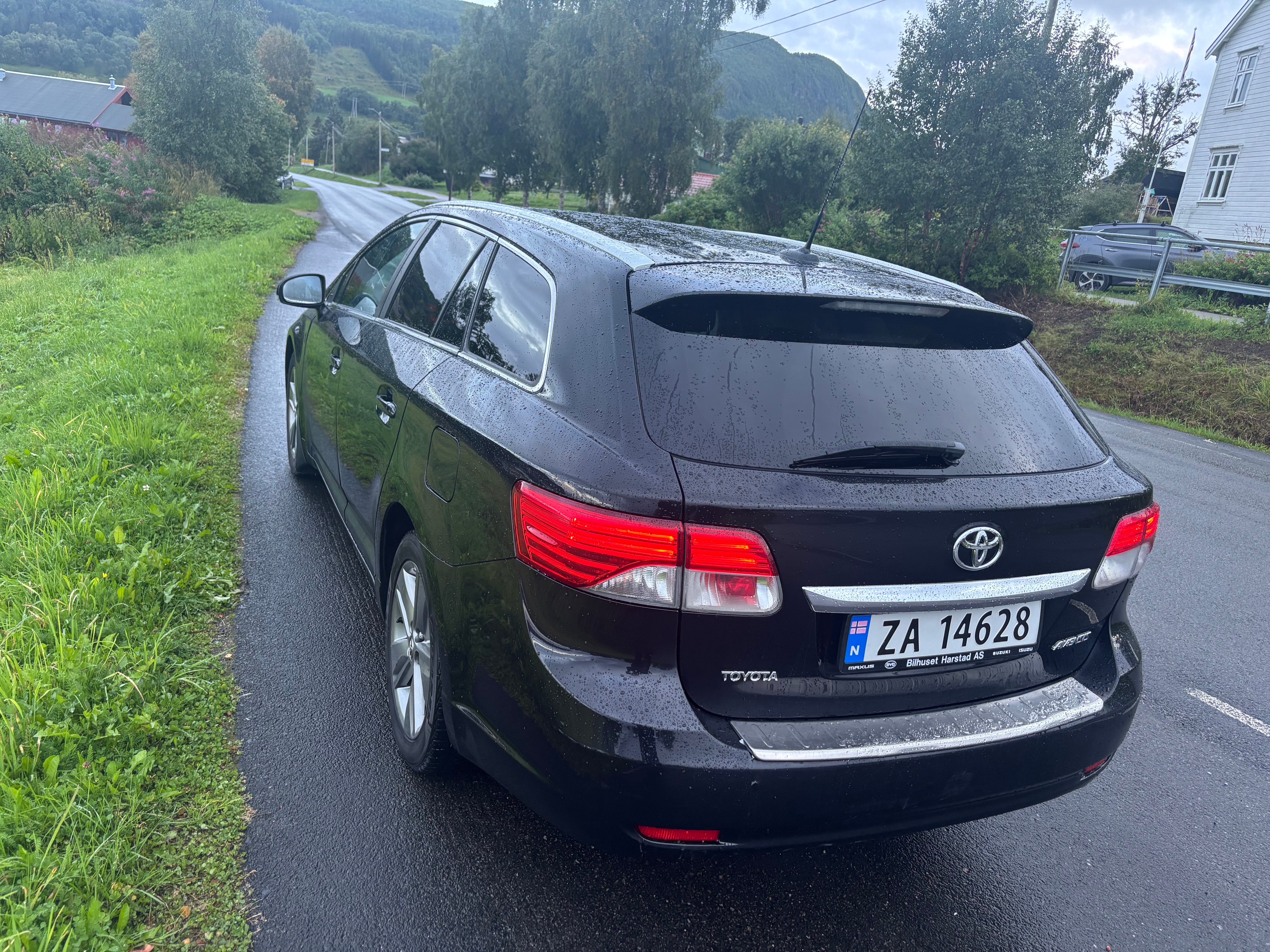 Toyota Avensis SW med Ryggekamera