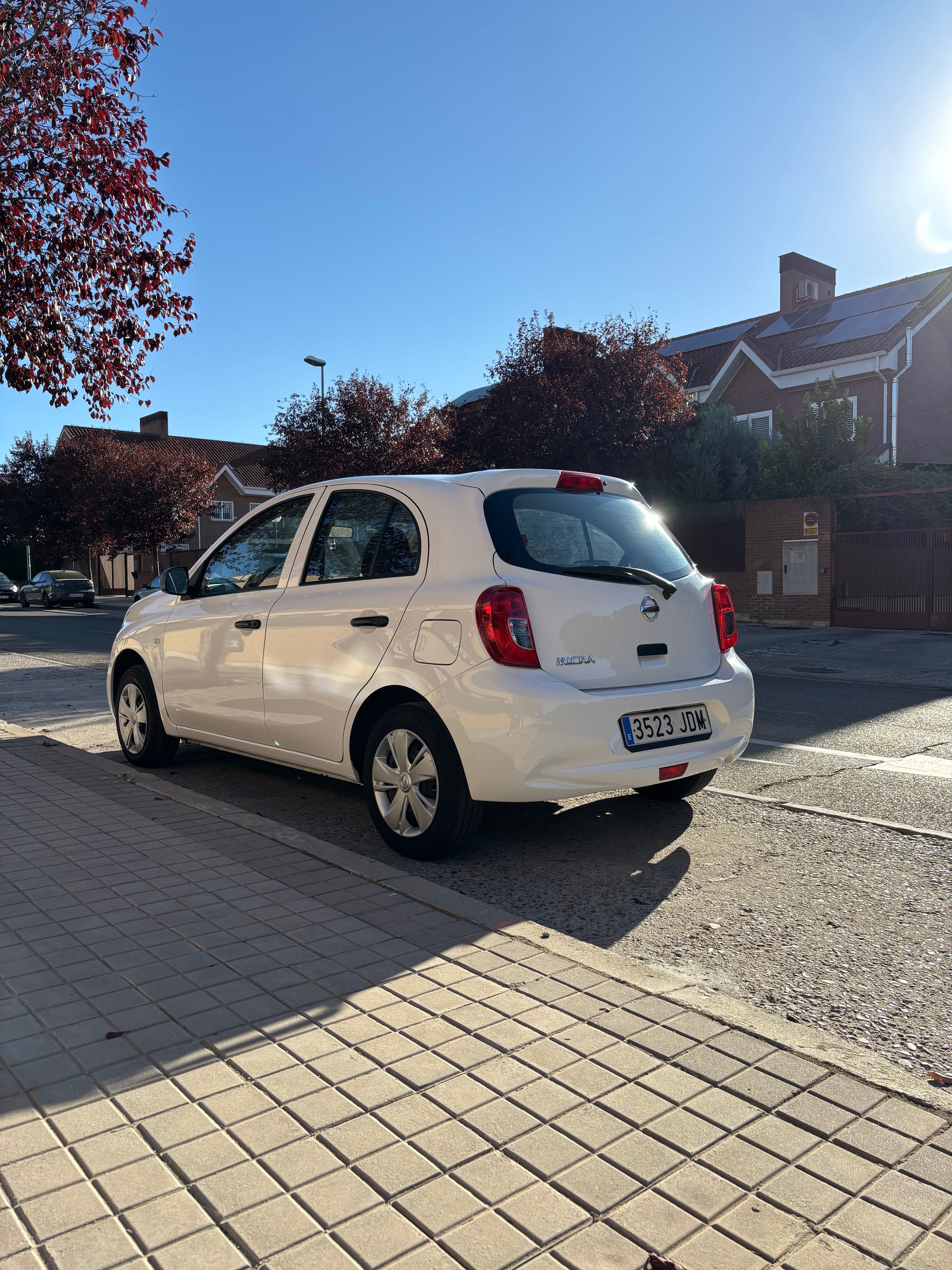 Nissan Micra  1.2 - Bajo consumo, 5 plazas y etiqueta C con GPS