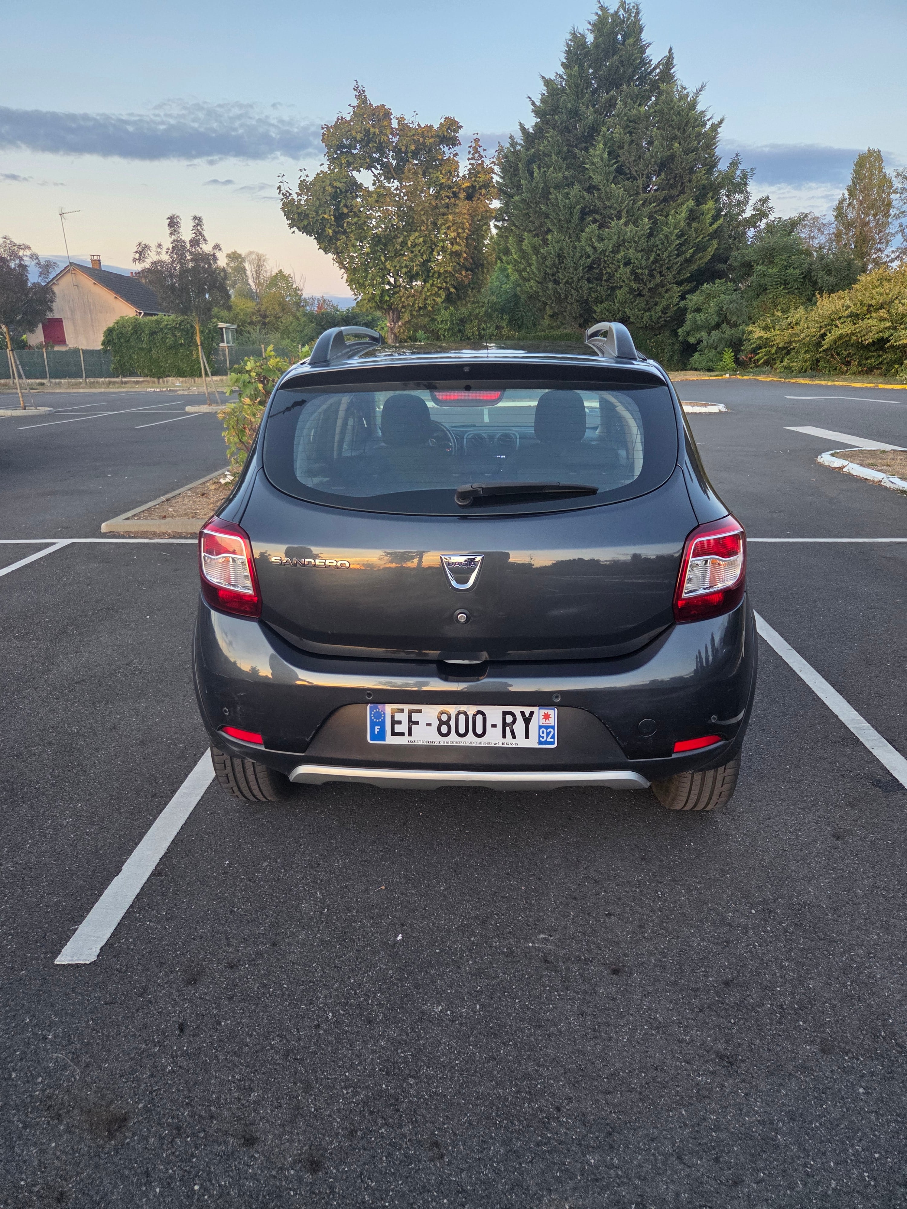 Dacia Sandero avec Caméra de recul