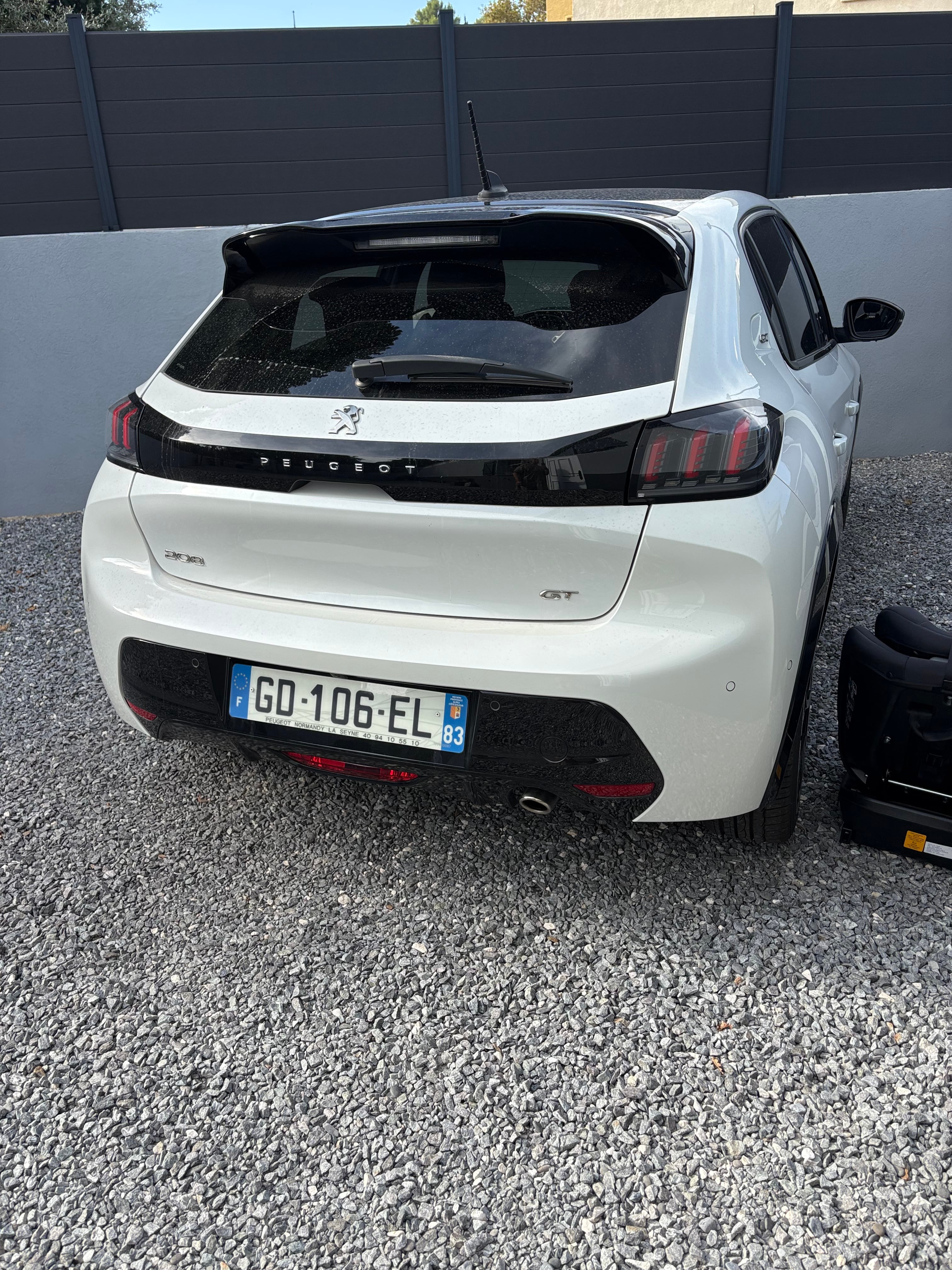 Peugeot 208 avec Caméra de recul