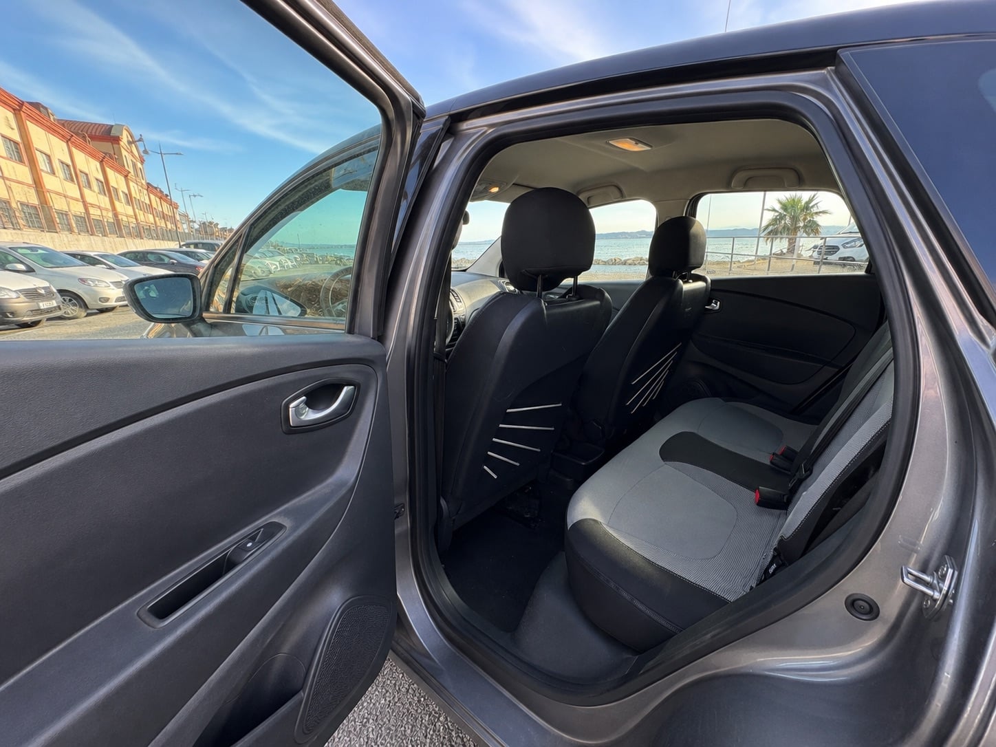 Renault Captur INTENS 1.5 DCI avec Audio Bluetooth