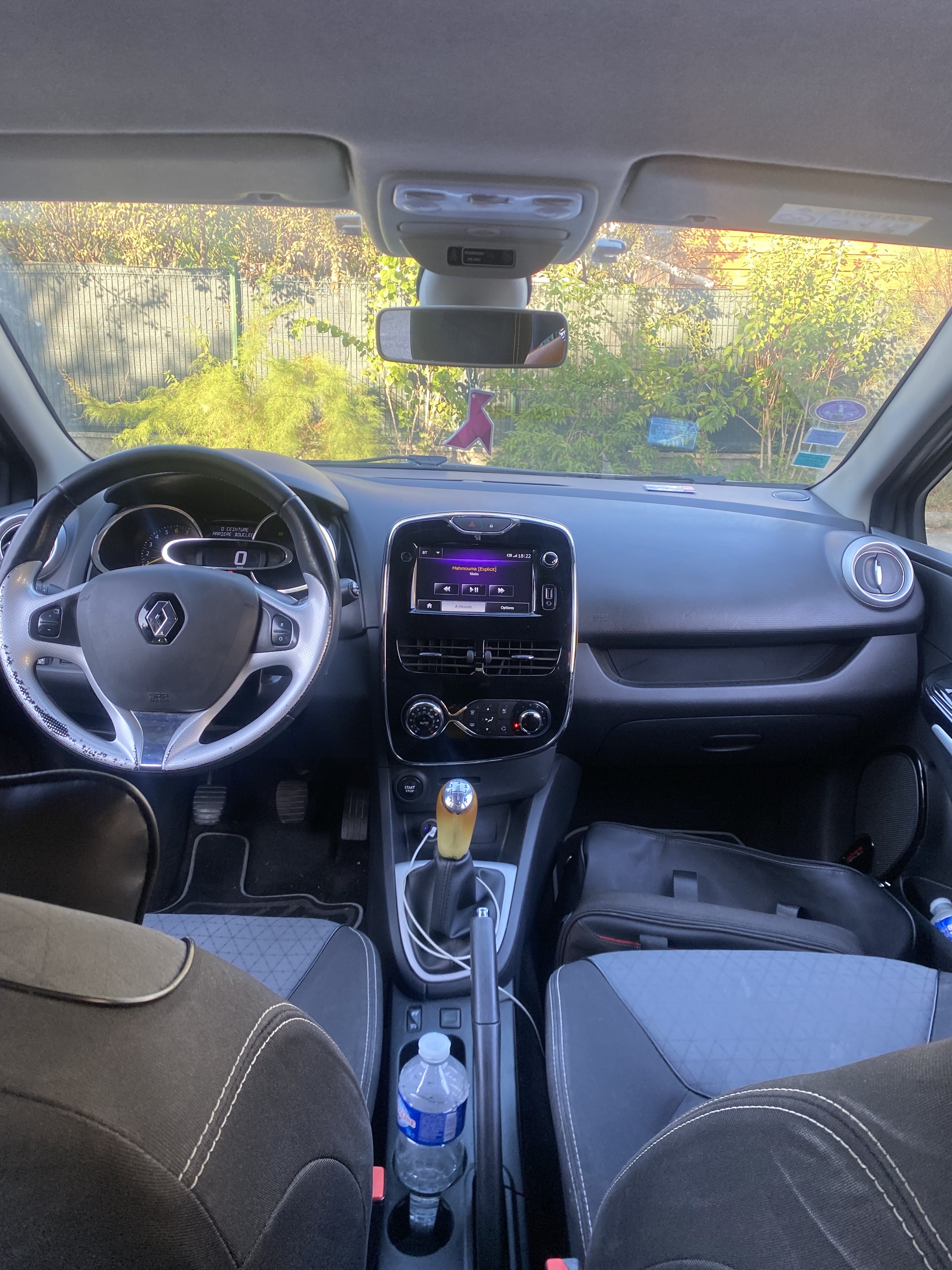 Renault Clio avec GPS