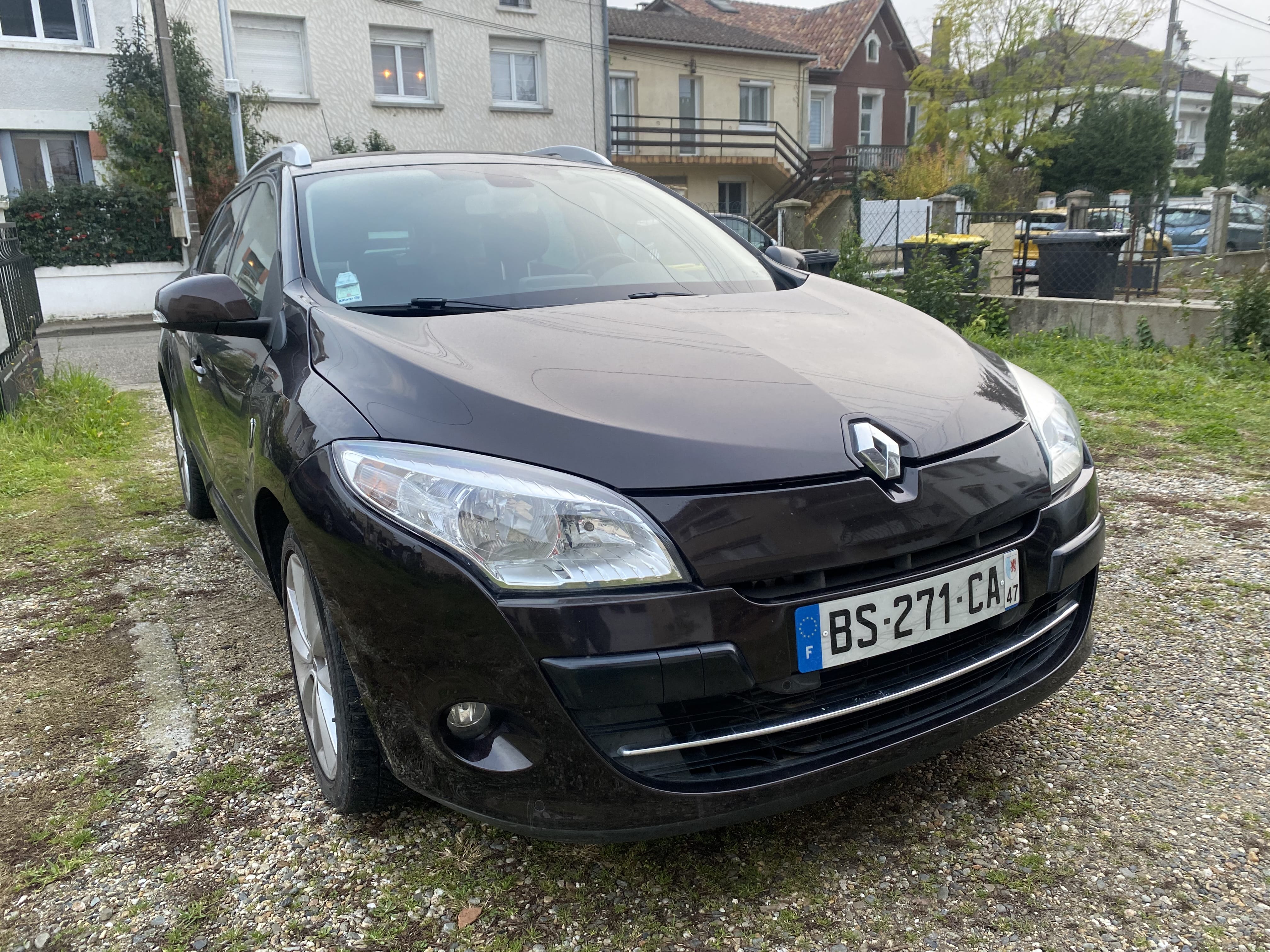 Renault Mégane Estate XV de France 130chv avec GPS