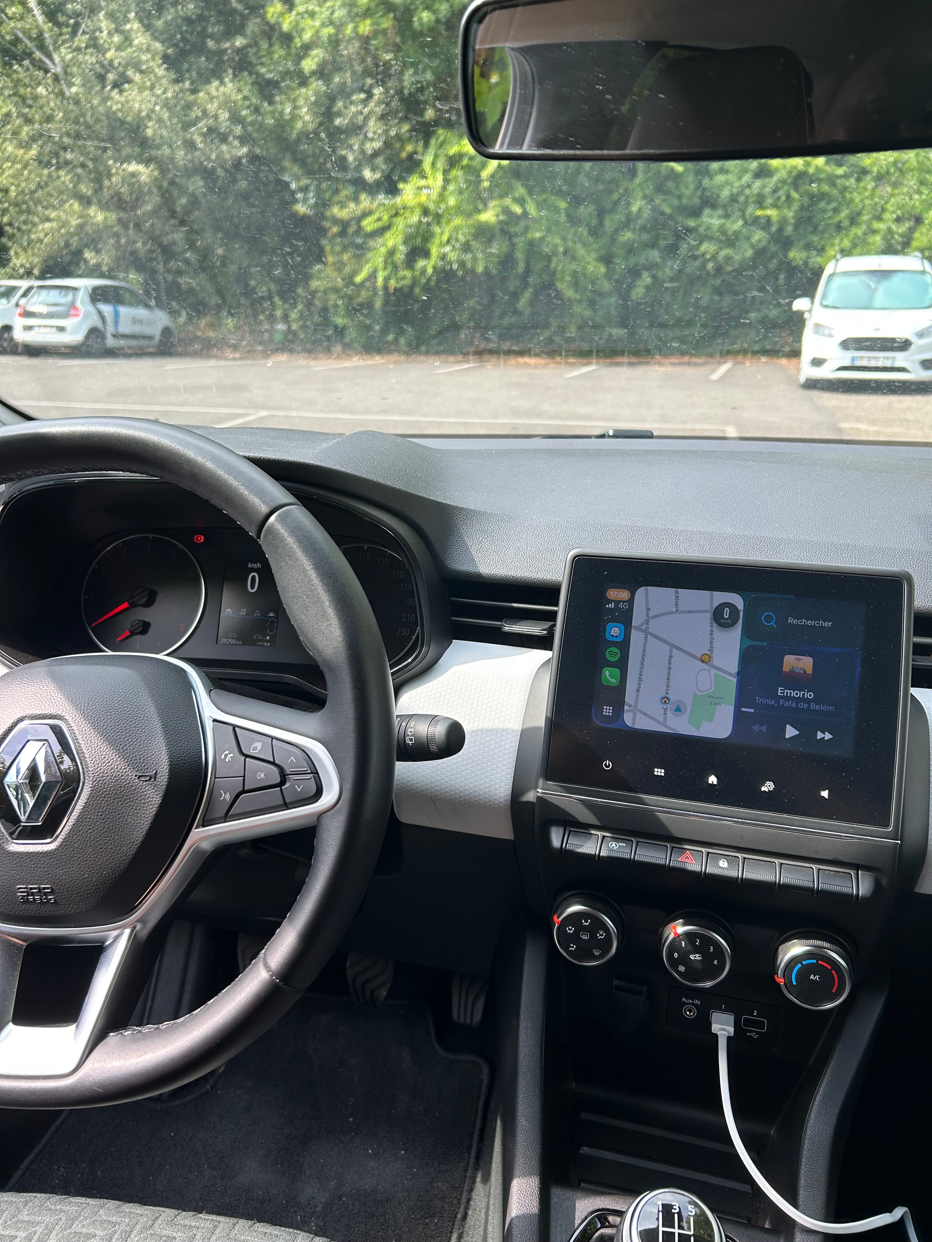 Renault Clio con Control de velocidad
