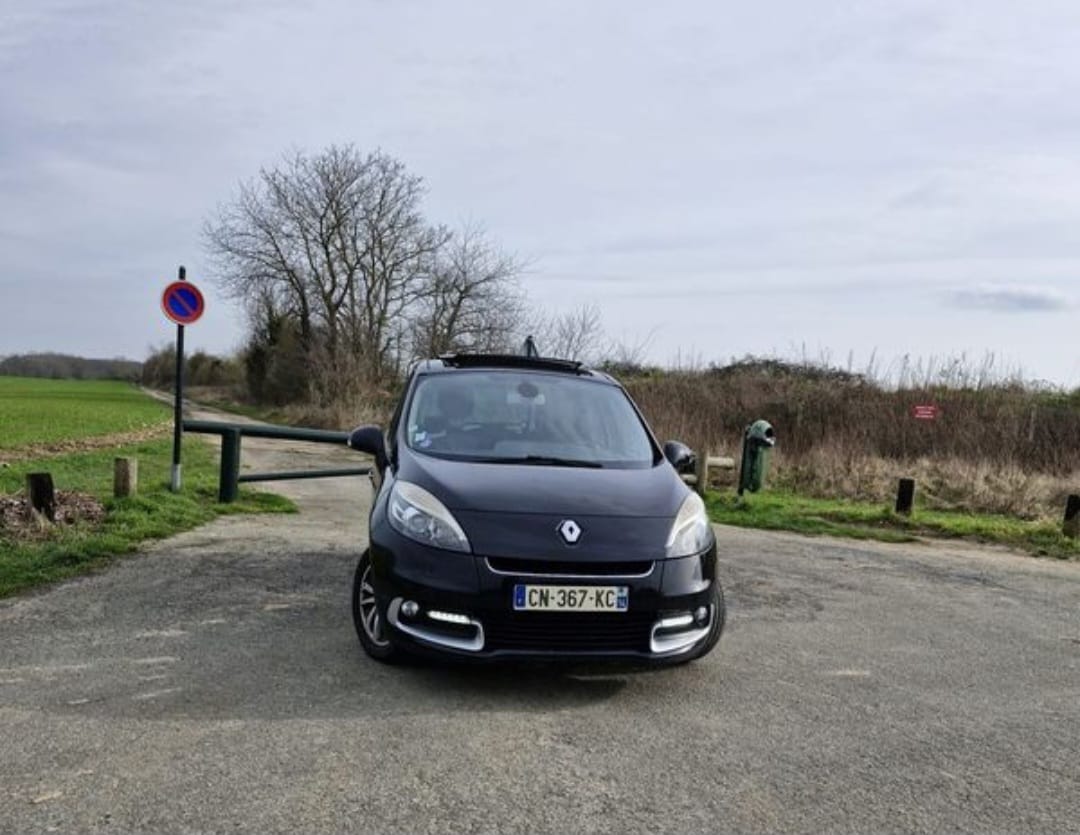 Renault Scenic, 2012, Essence 95