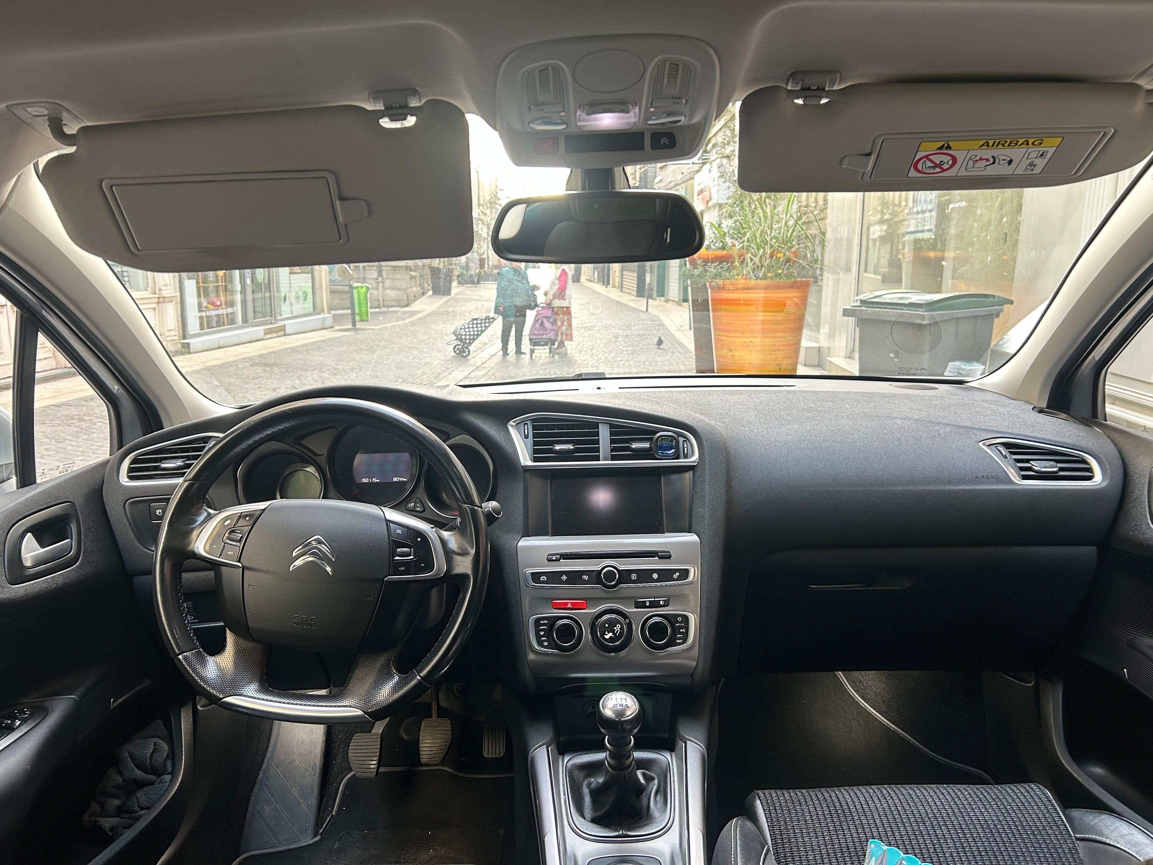 Citroen C4 avec GPS