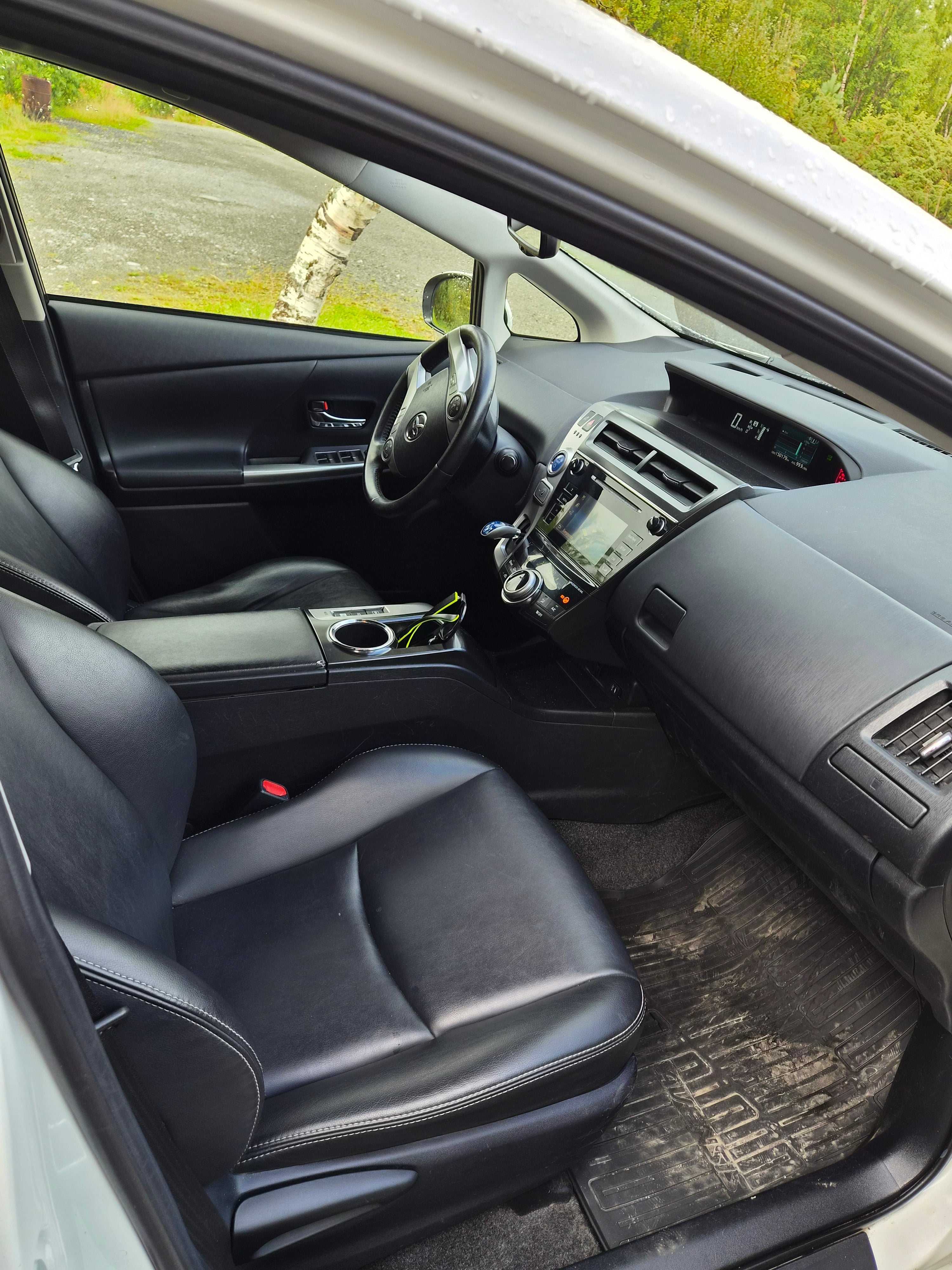 Toyota Prius + 1,8 bensin hybrid med Ryggekamera