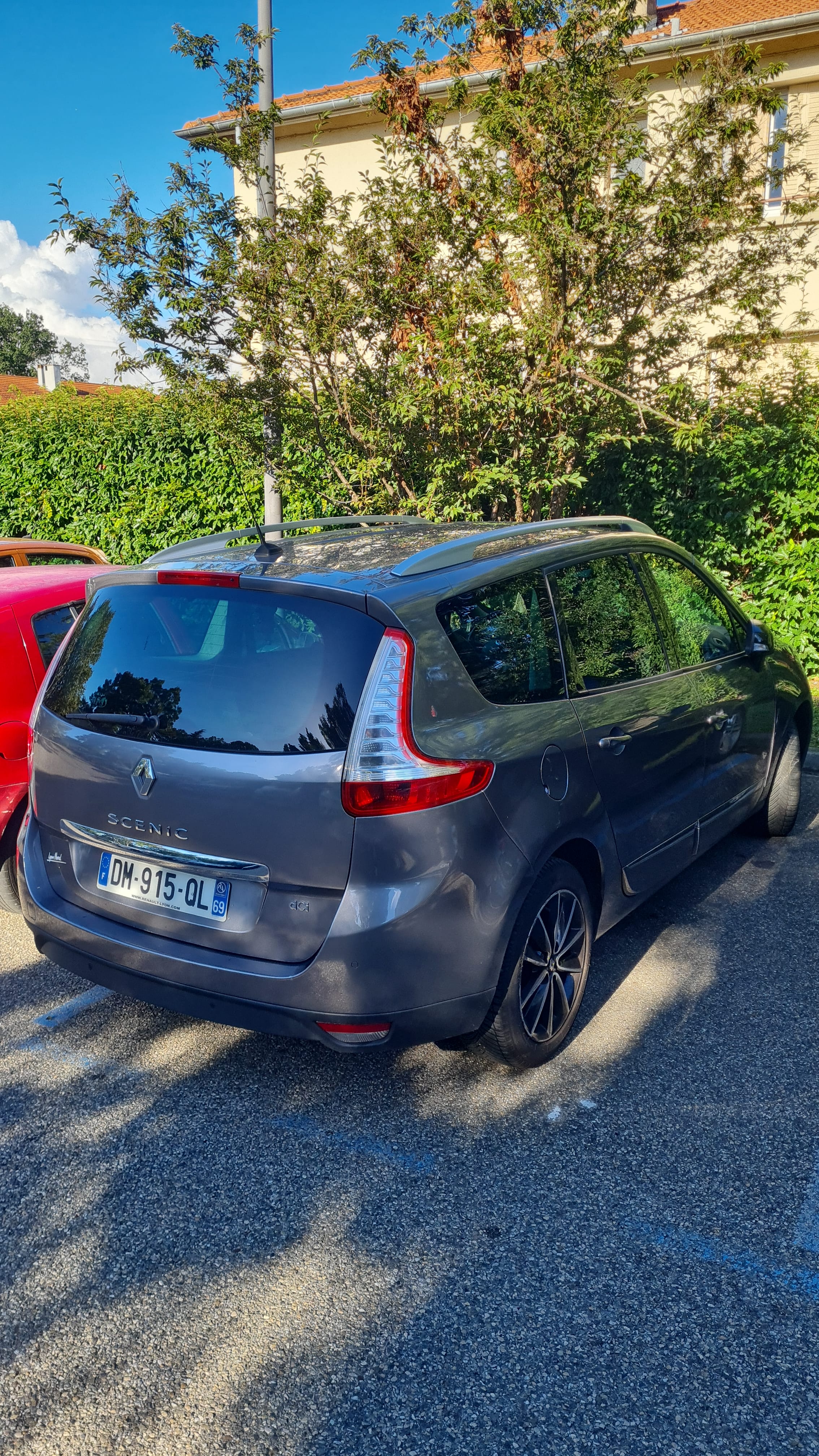 Renault Grand Scenic avec GPS