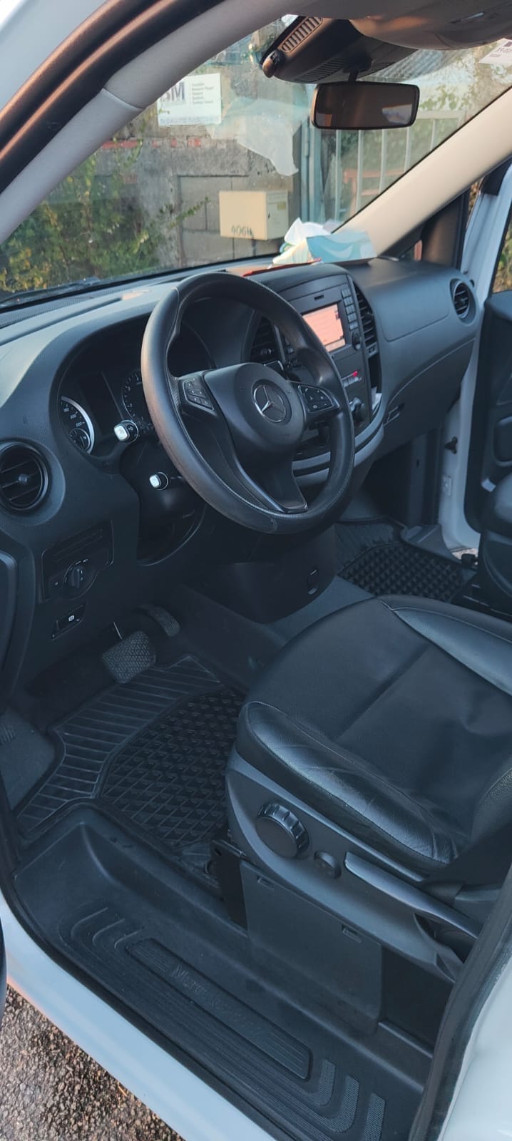 Mercedes-Benz Vito Tourer avec Dashcam