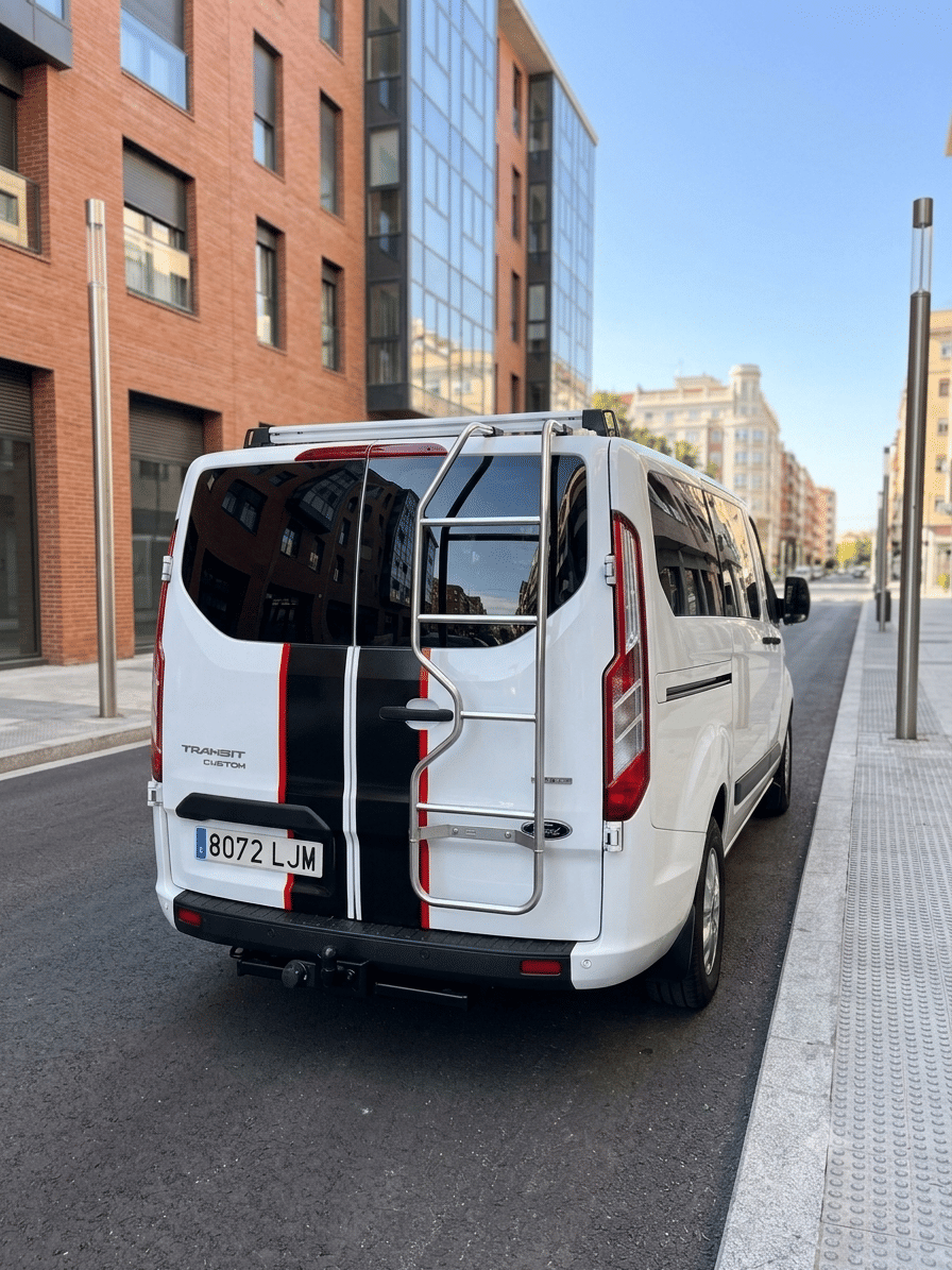 Ford Transit Custom Kombi con Aire acondicionado