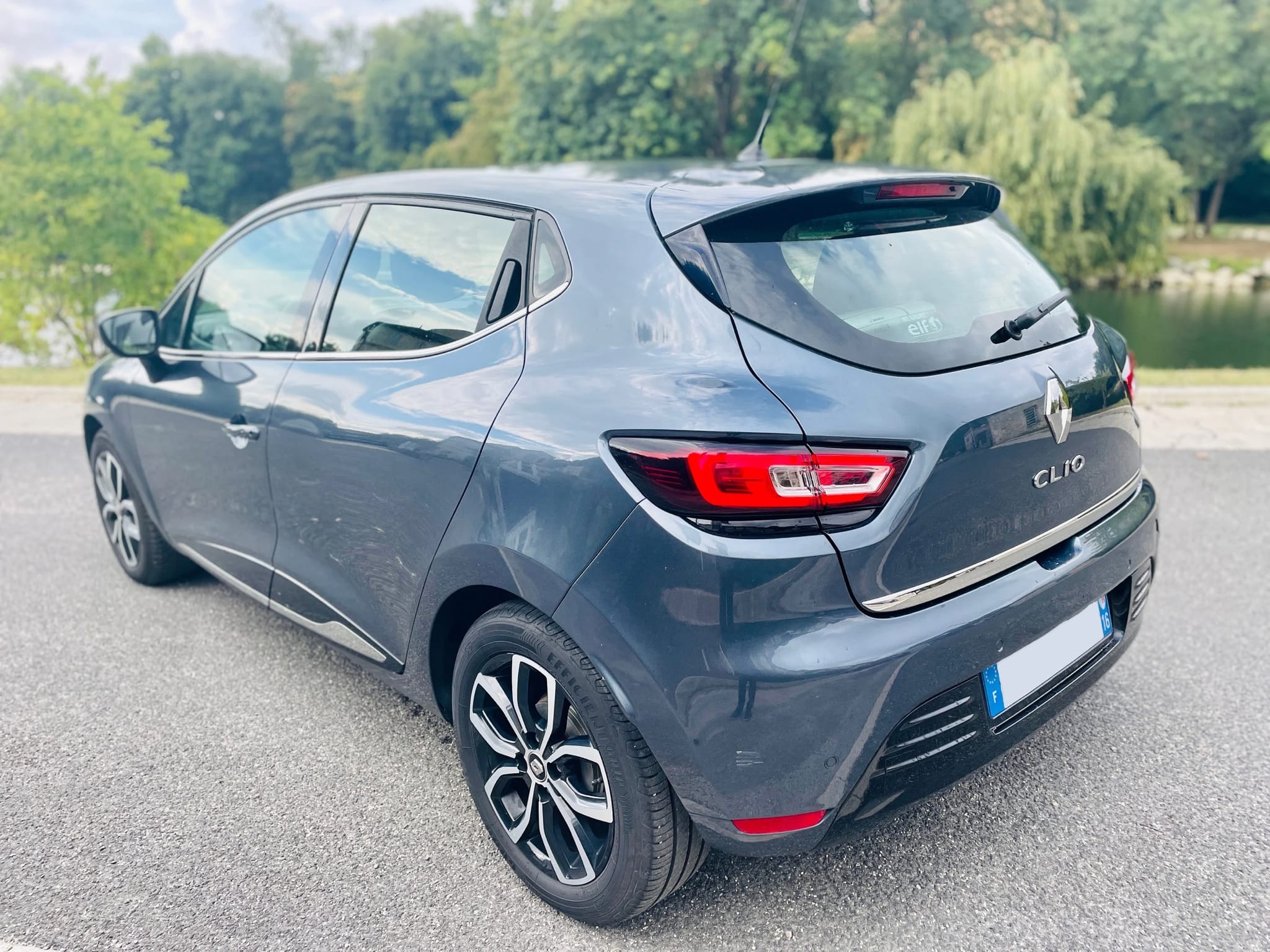 Renault Clio avec Régulateur de vitesse