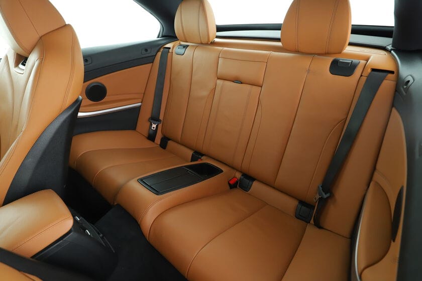BMW Série 4 Cabriolet with Bluetooth audio