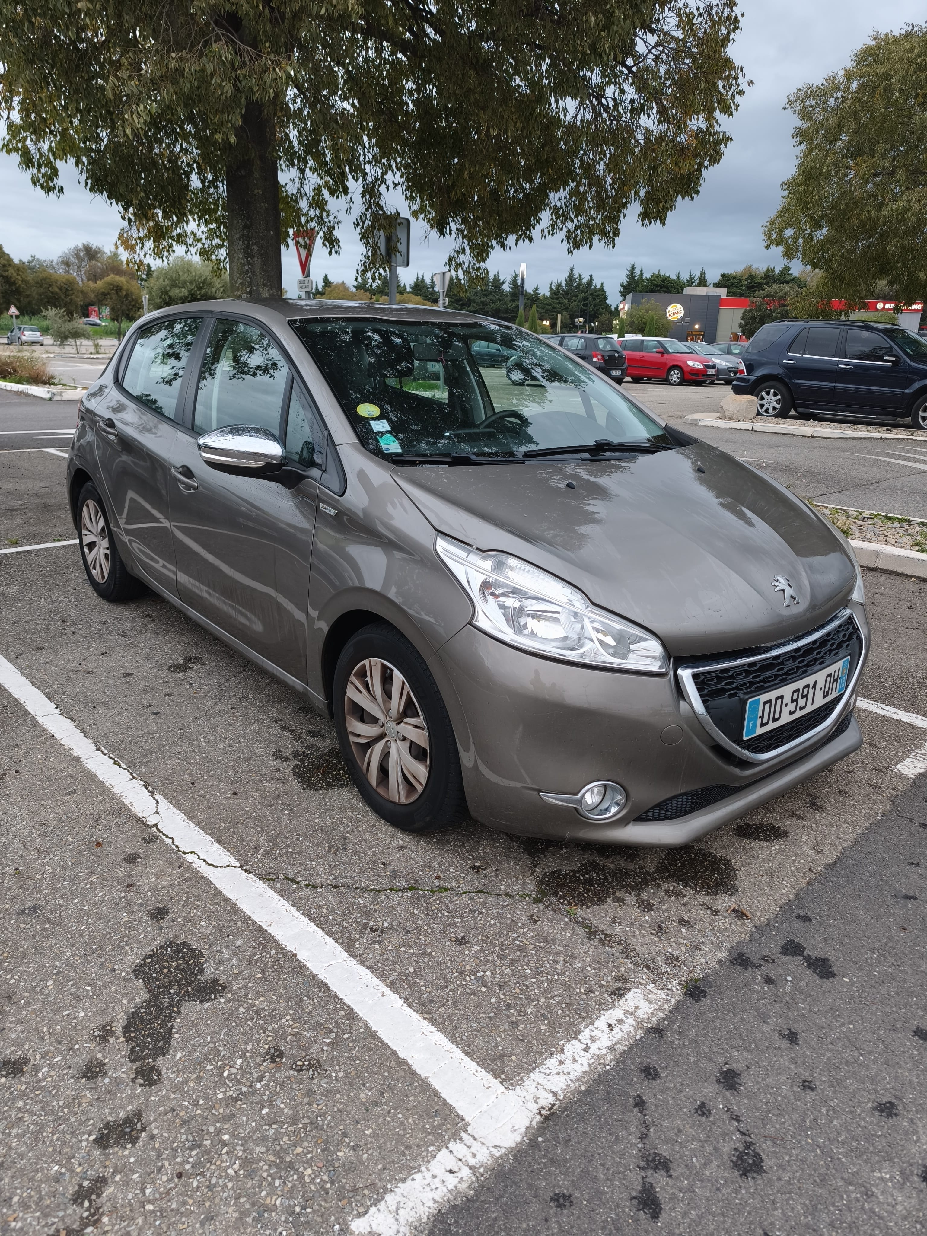 Peugeot 208, 2014, Diesel