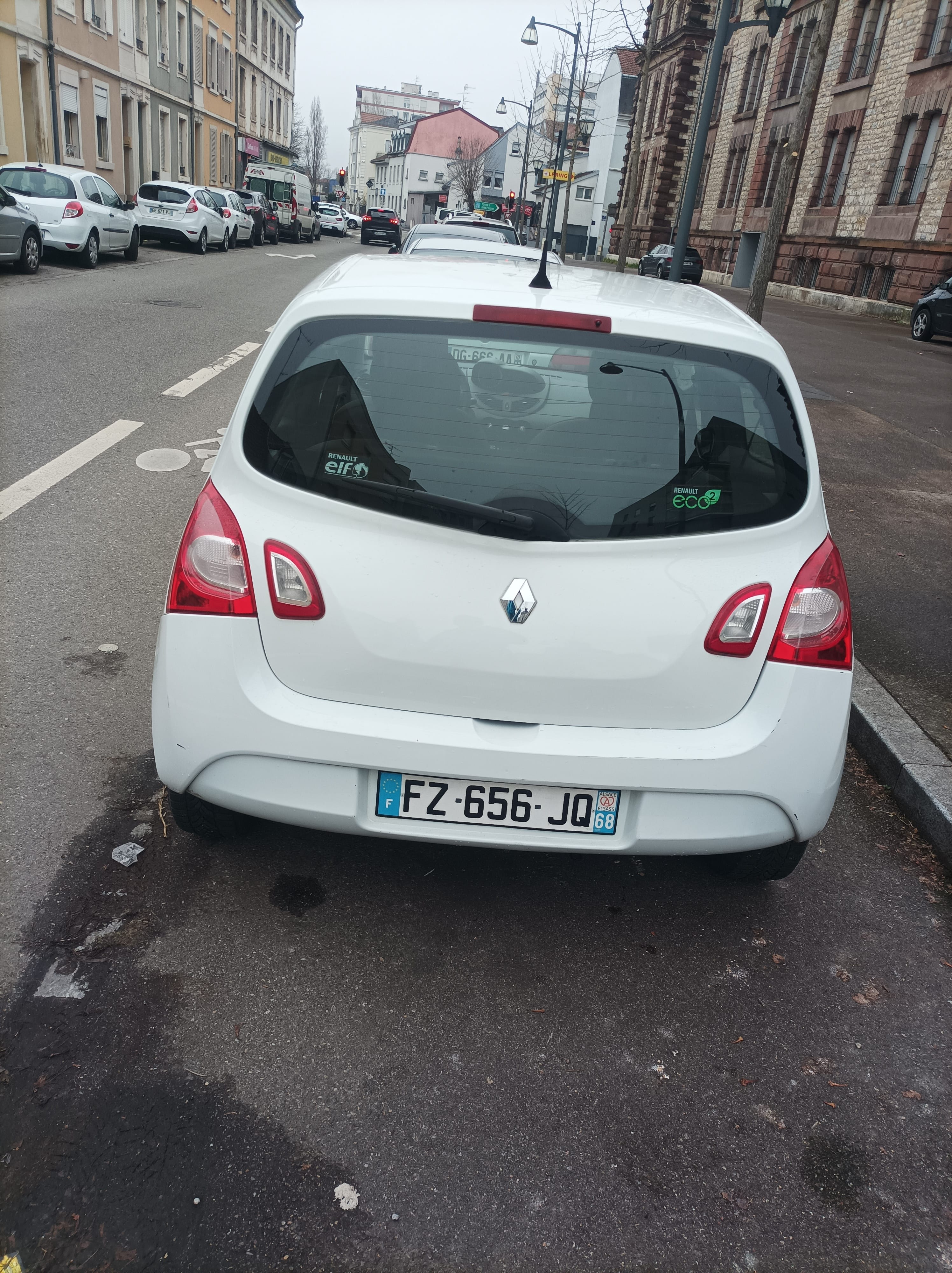 Renault Twingo avec Régulateur de vitesse