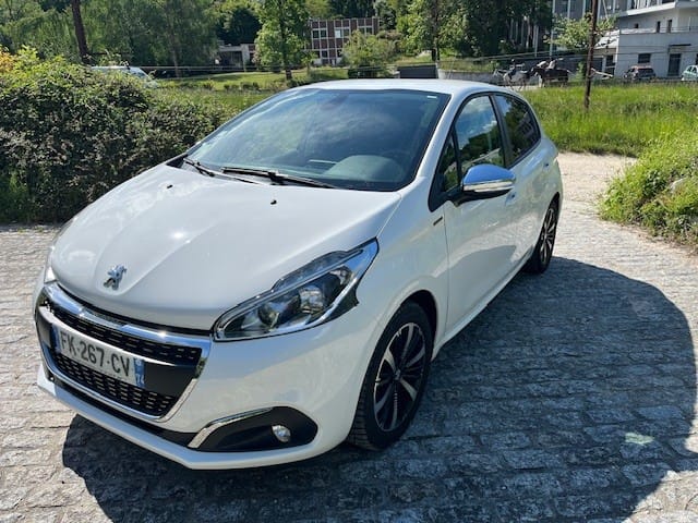 Peugeot 208 avec Audio Bluetooth