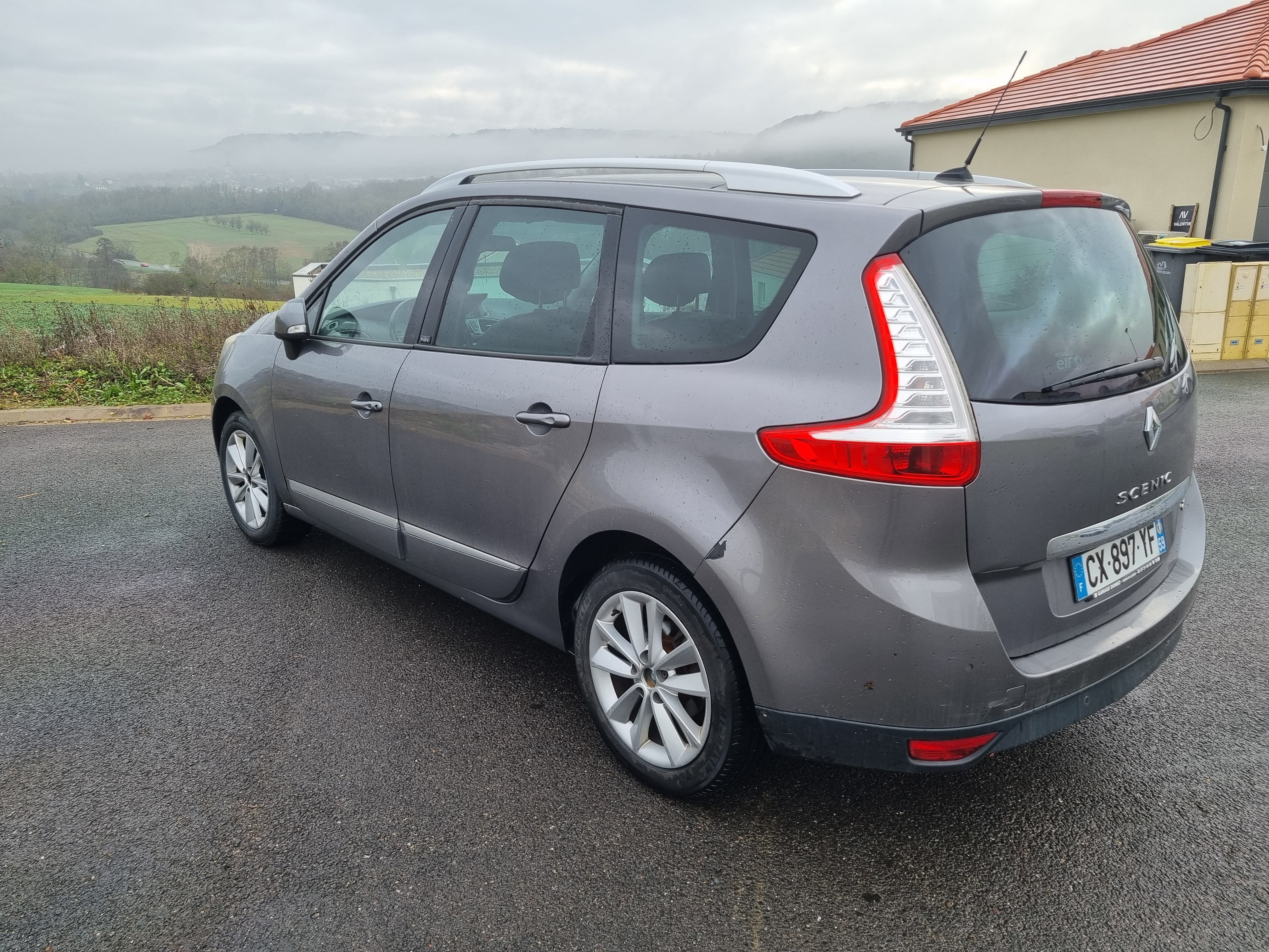 Renault Mégane Scenic avec Climatisation