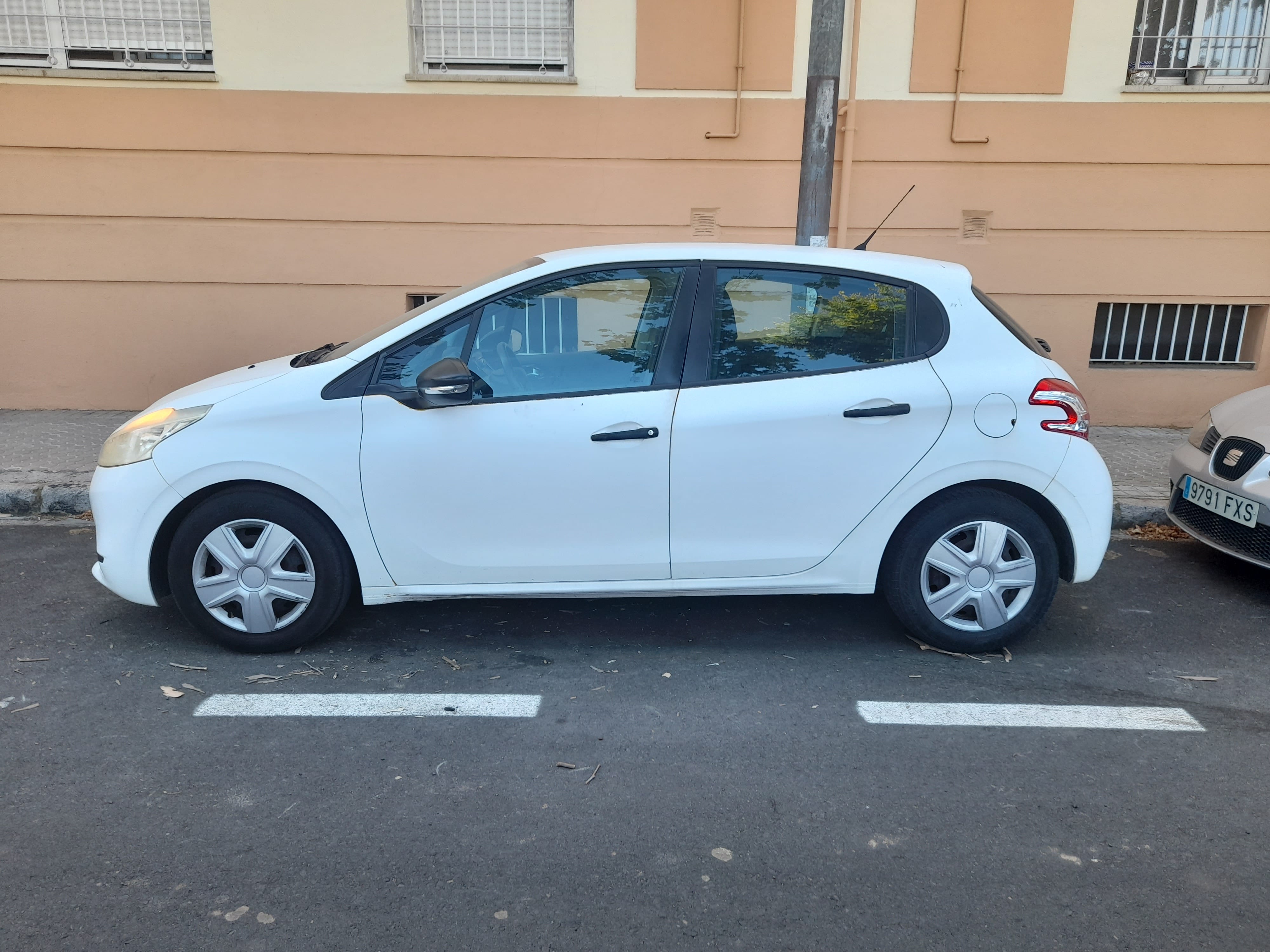 Peugeot 208 con Control de velocidad
