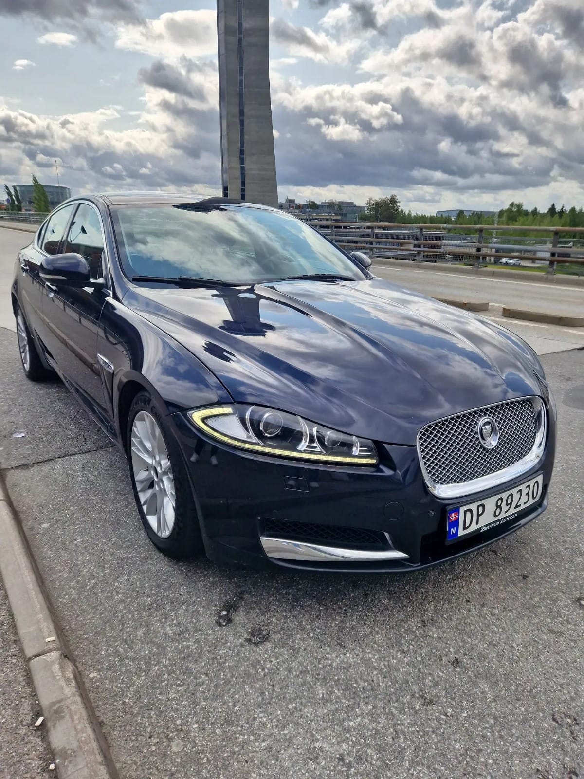 Jaguar XF 2.2 med Android Auto