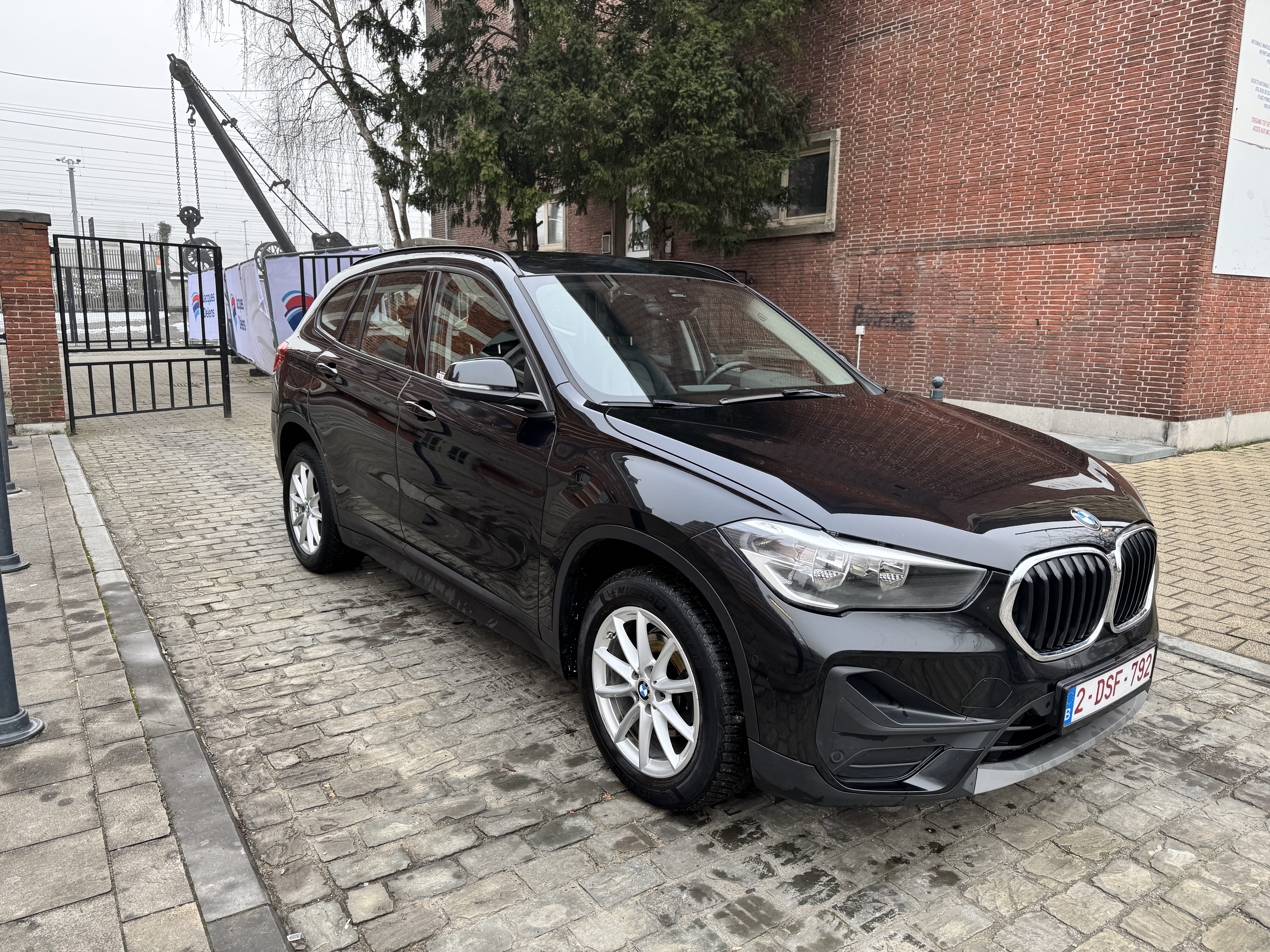 BMW X1 PARKING BEPARK GARE DU MIDI - SUV - DIESEL avec Climatisation