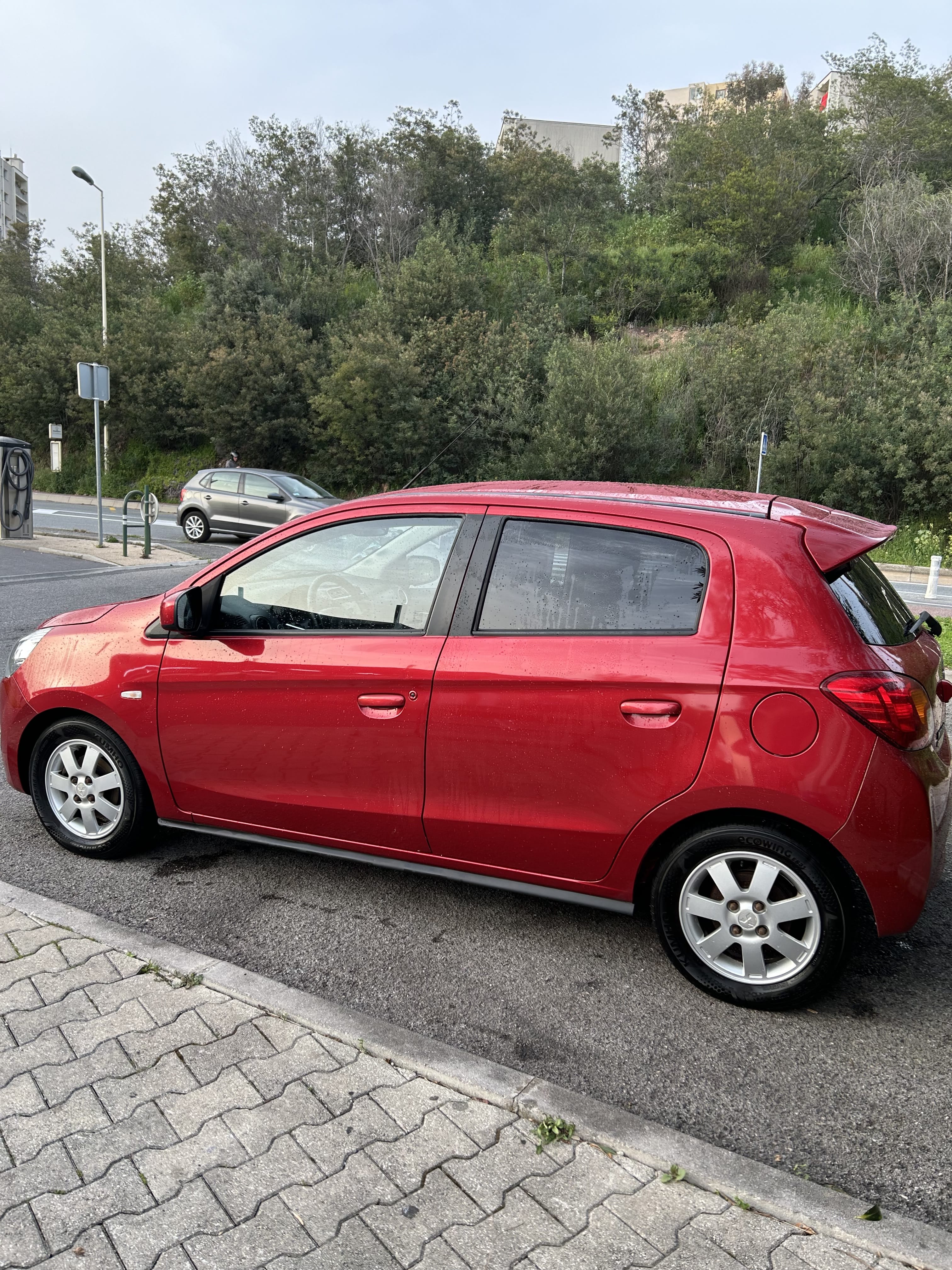 Mitsubishi Space Star avec Régulateur de vitesse