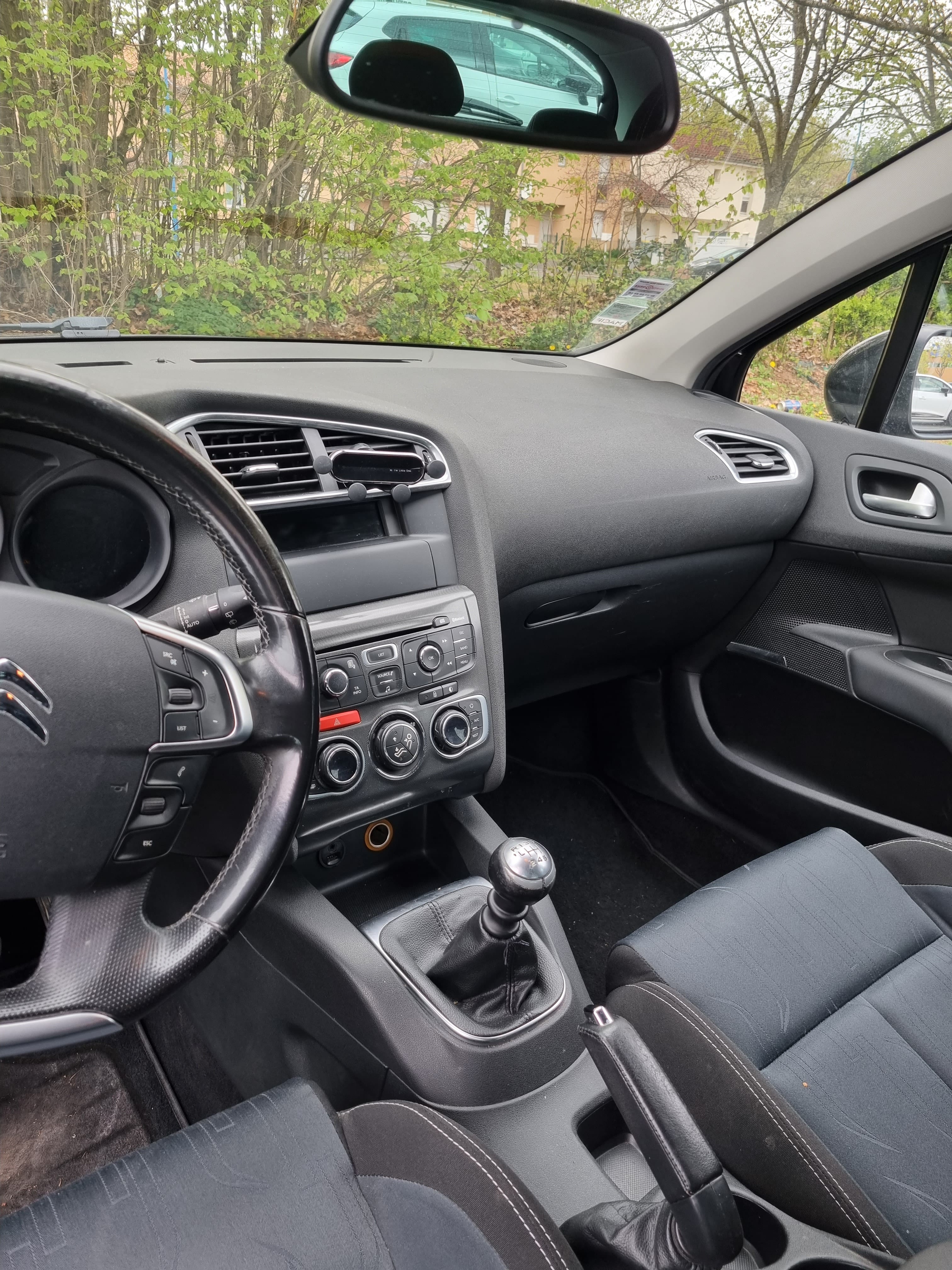 Citroen C4 avec Siège bébé