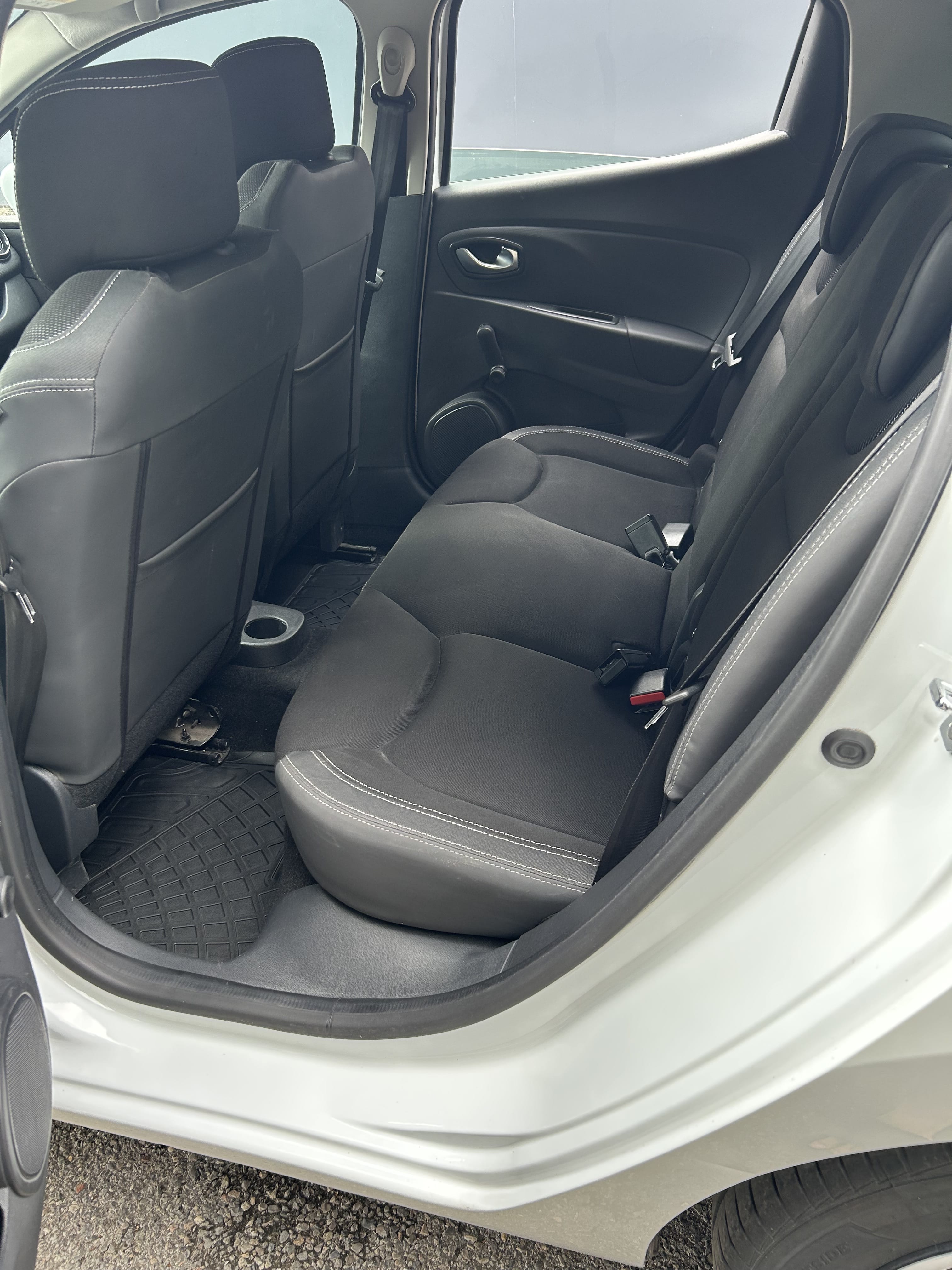 Renault Clio avec Apple CarPlay
