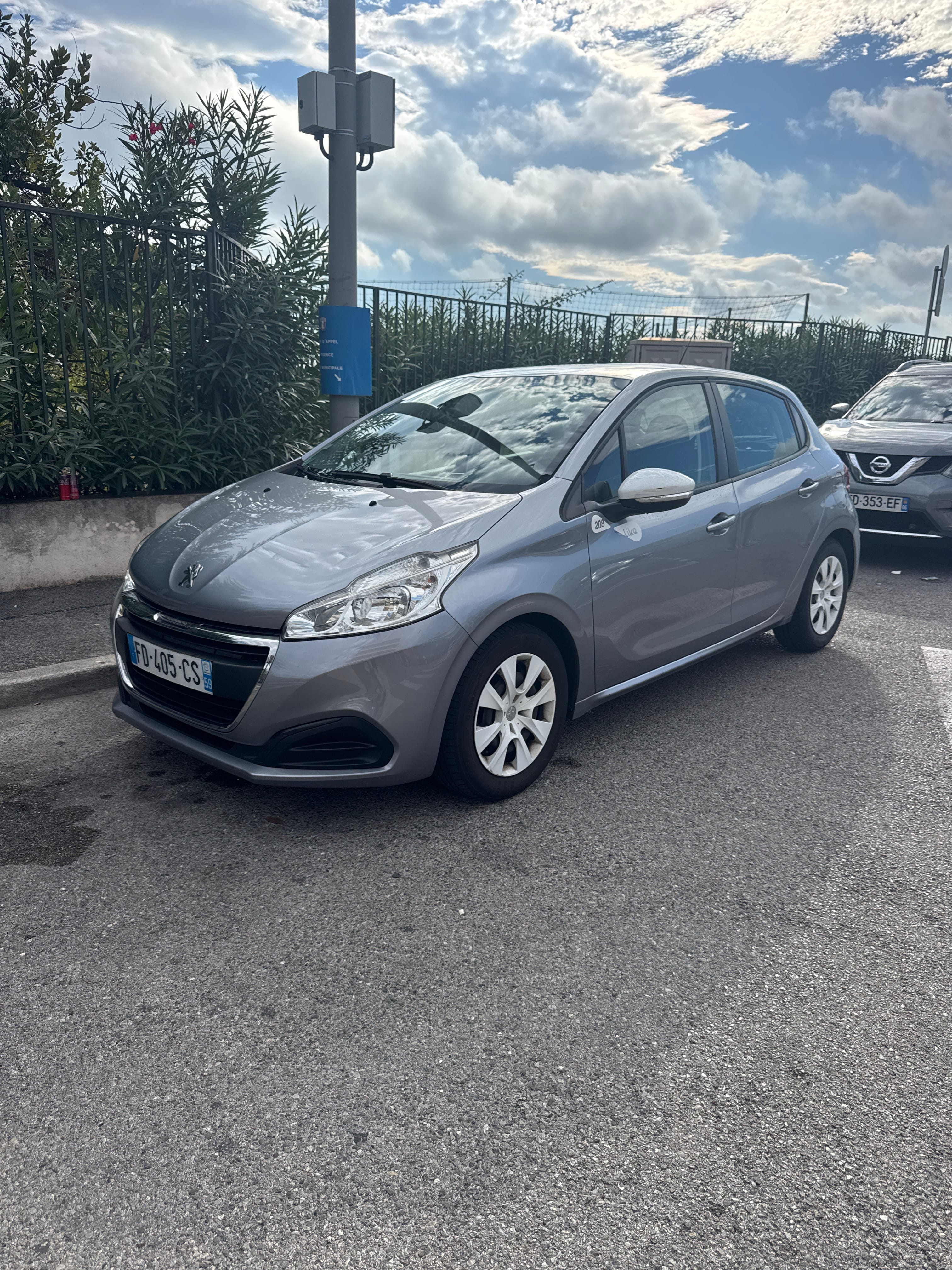 Peugeot 208, 2019, Essence 95