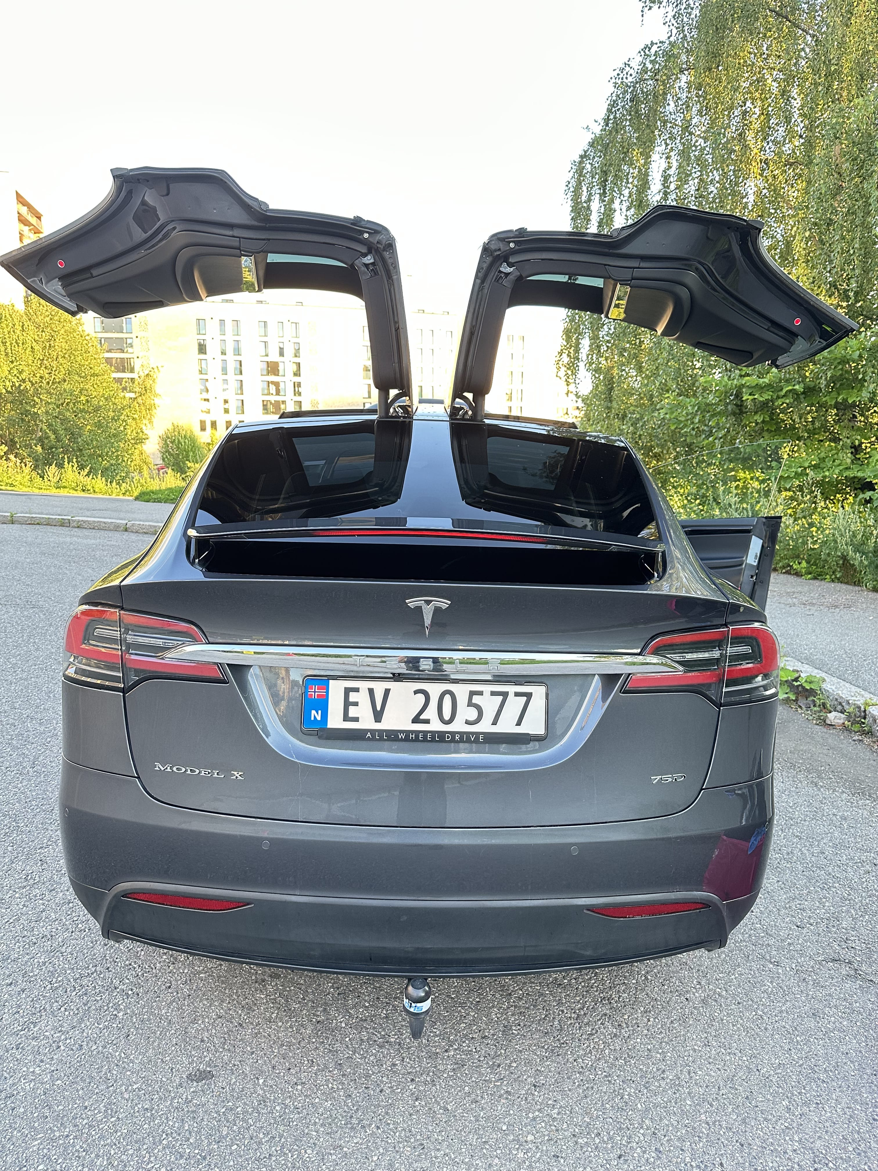 Tesla Model X with GPS