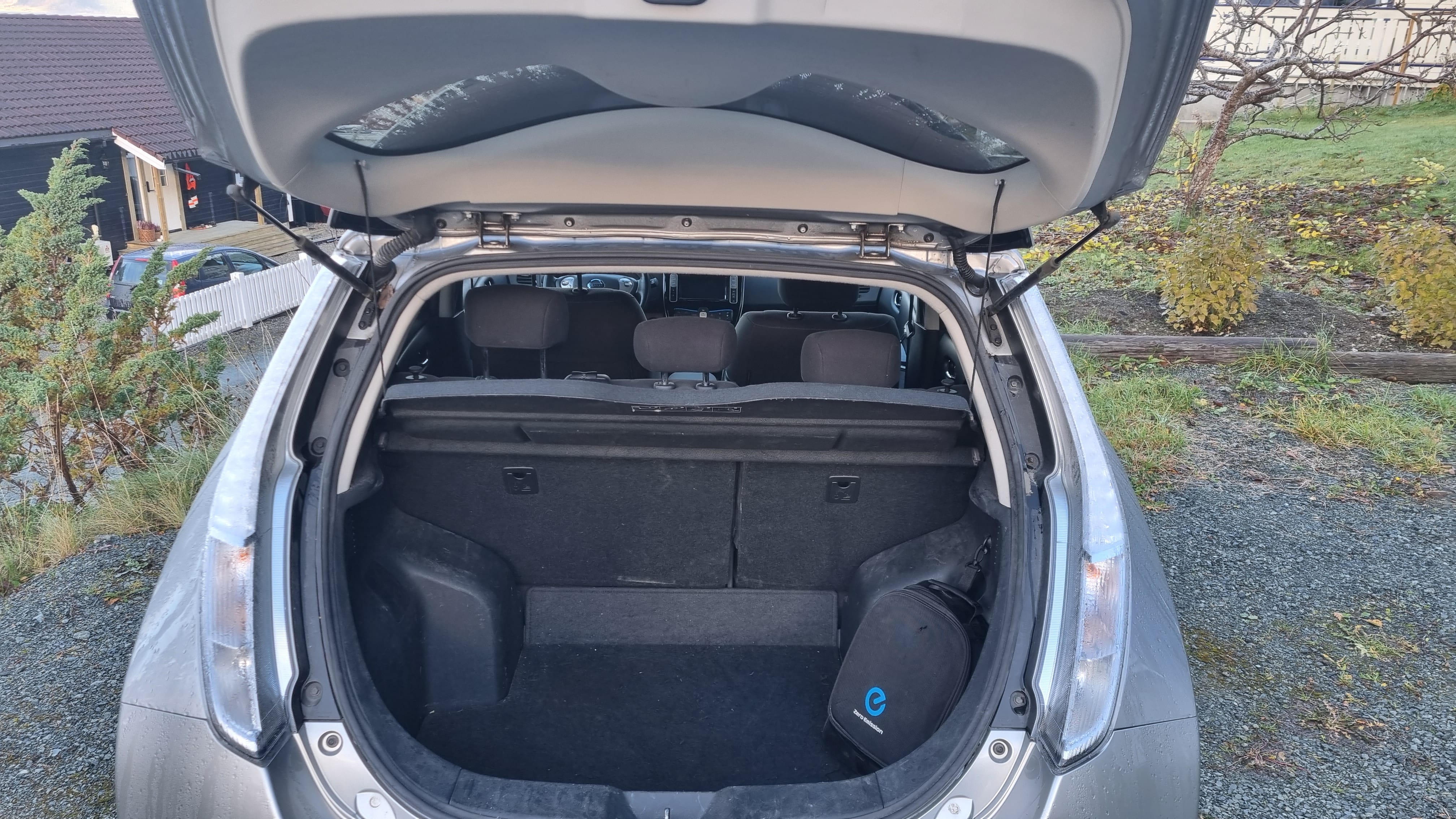 Nissan Leaf with Bluetooth audio