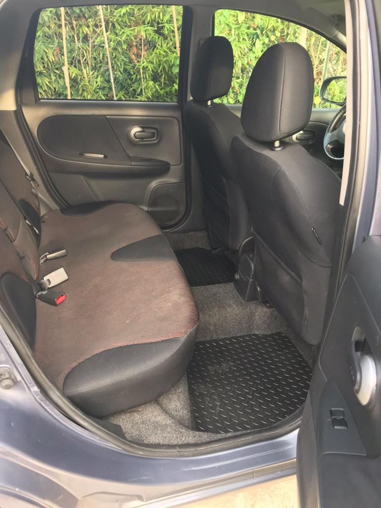 Nissan Note avec Siège bébé