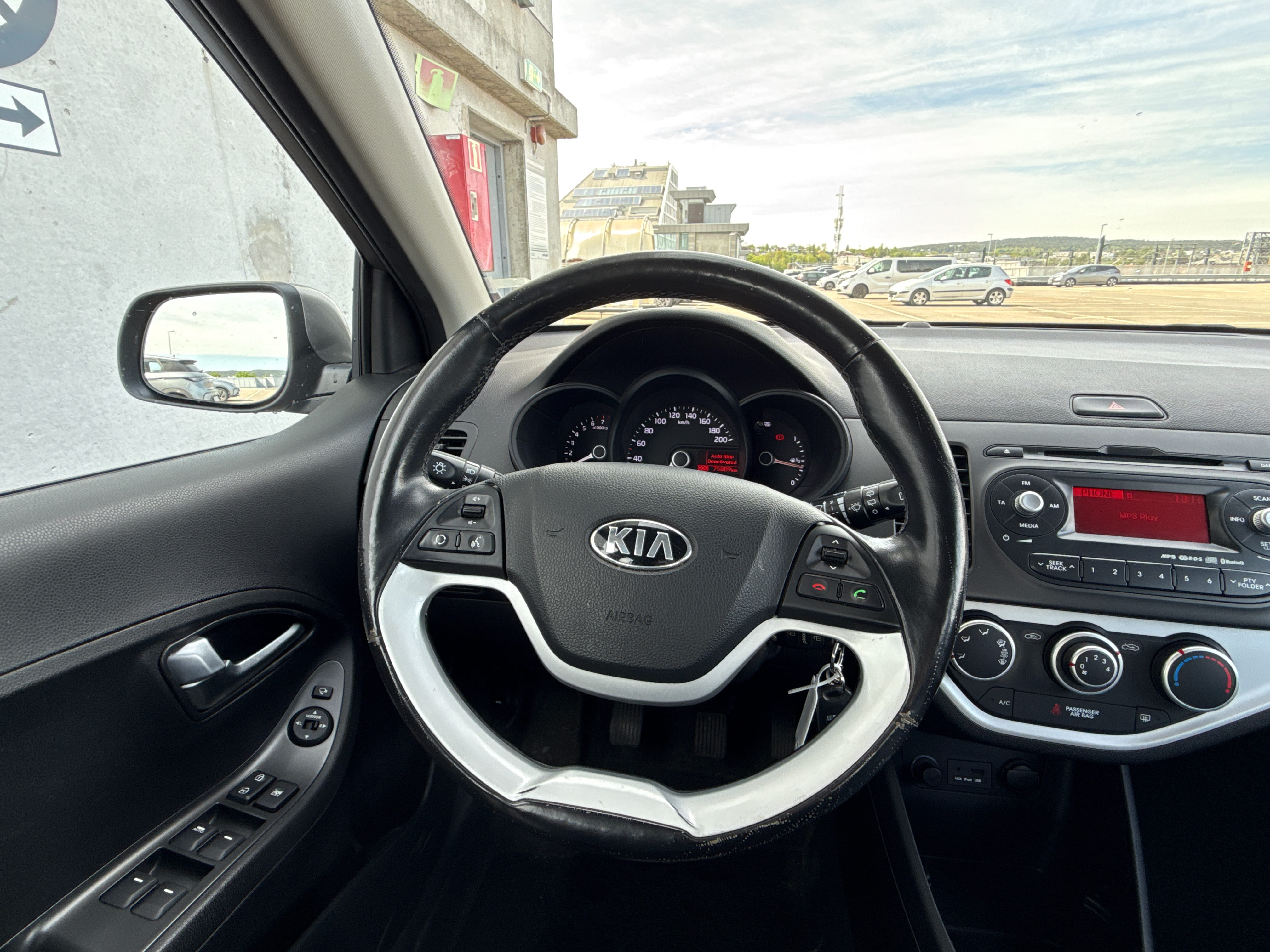 Kia Picanto VELHOLDT BILLIG BENSIN BIL