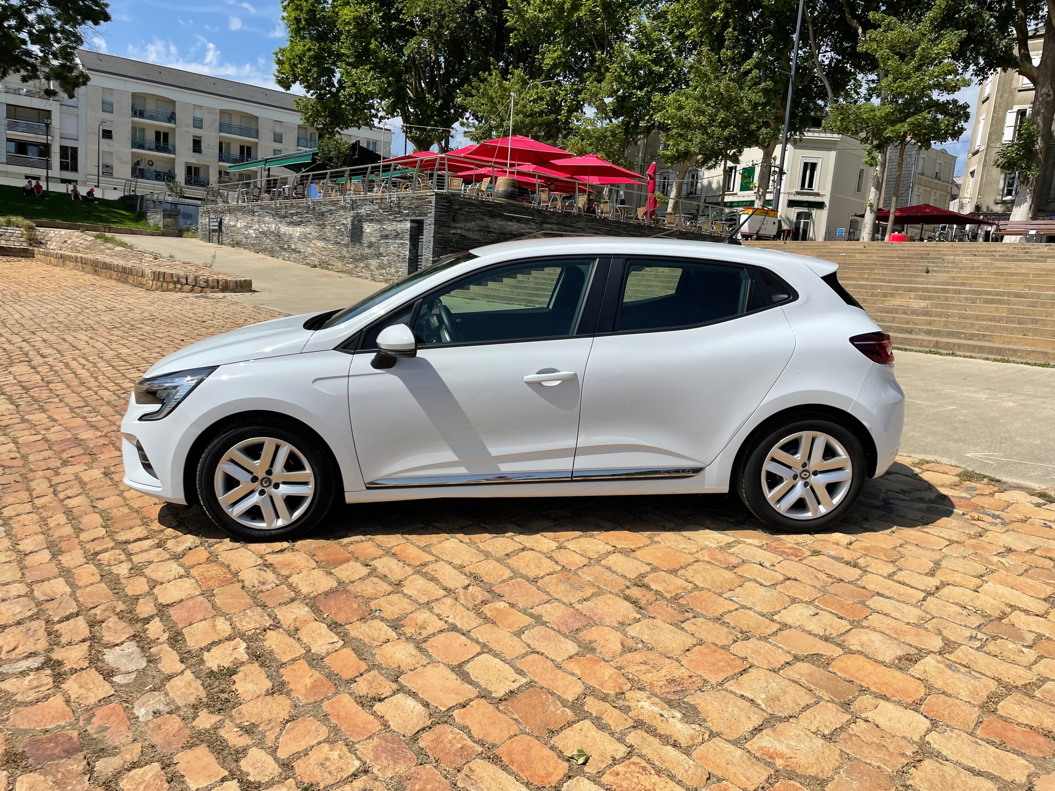 Renault Clio avec Climatisation