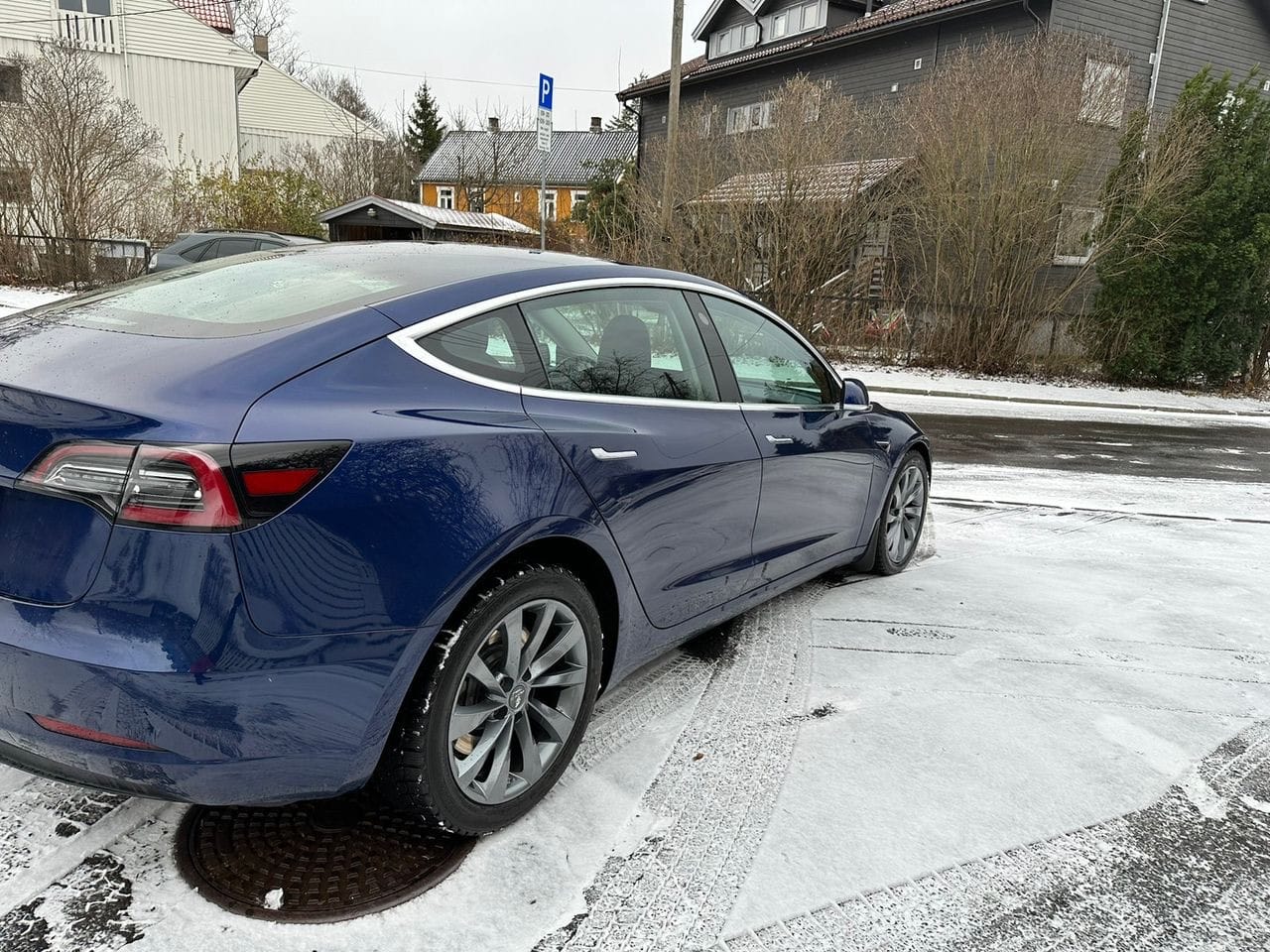 Tesla Model 3 Long Range med Aircondition