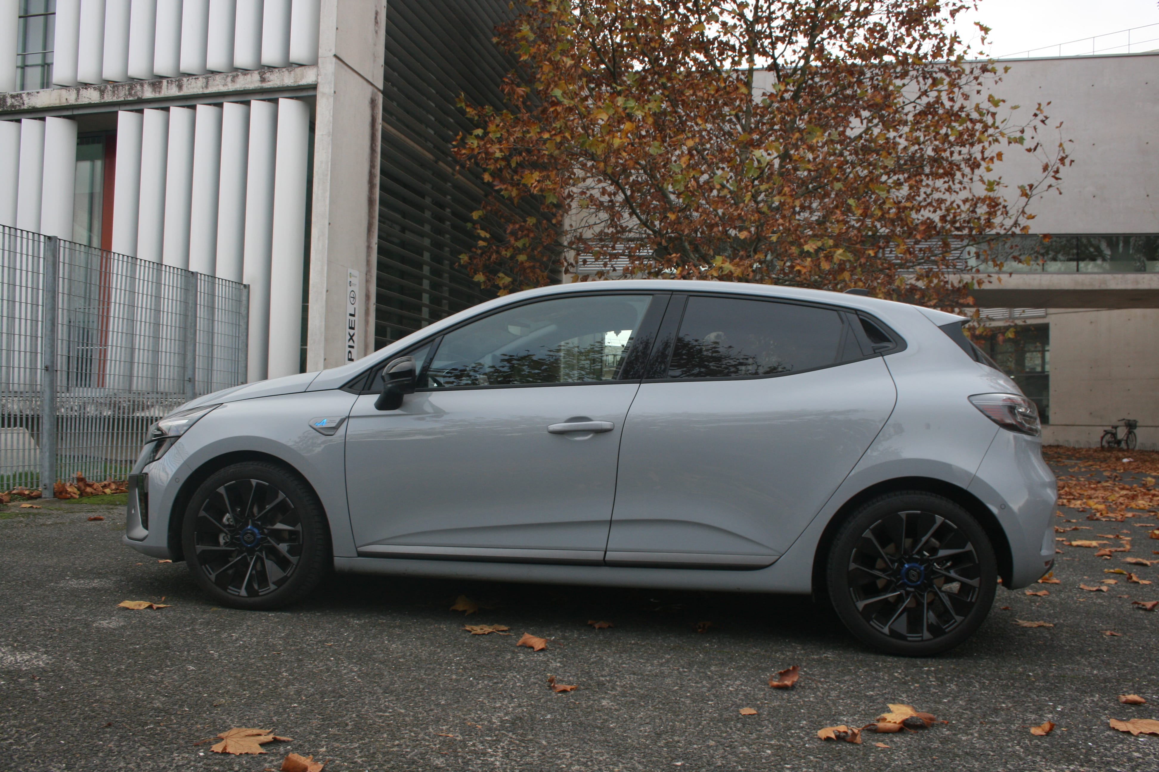 Renault Clio E-tech avec Climatisation