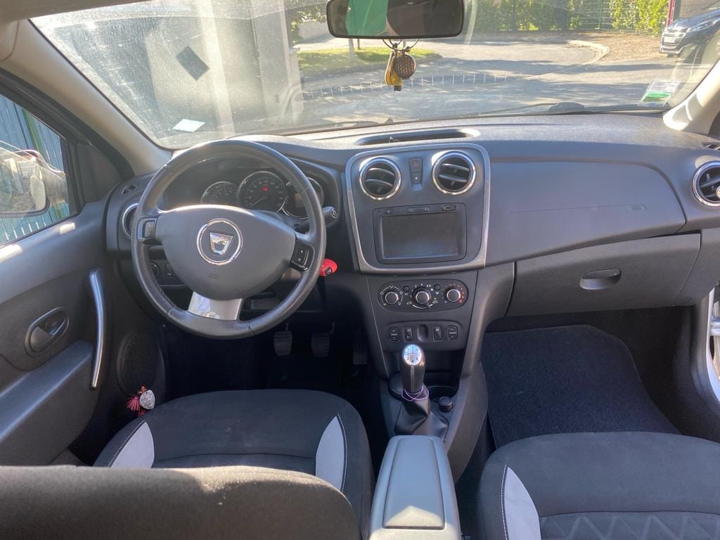 Dacia Sandero Stepway avec GPS