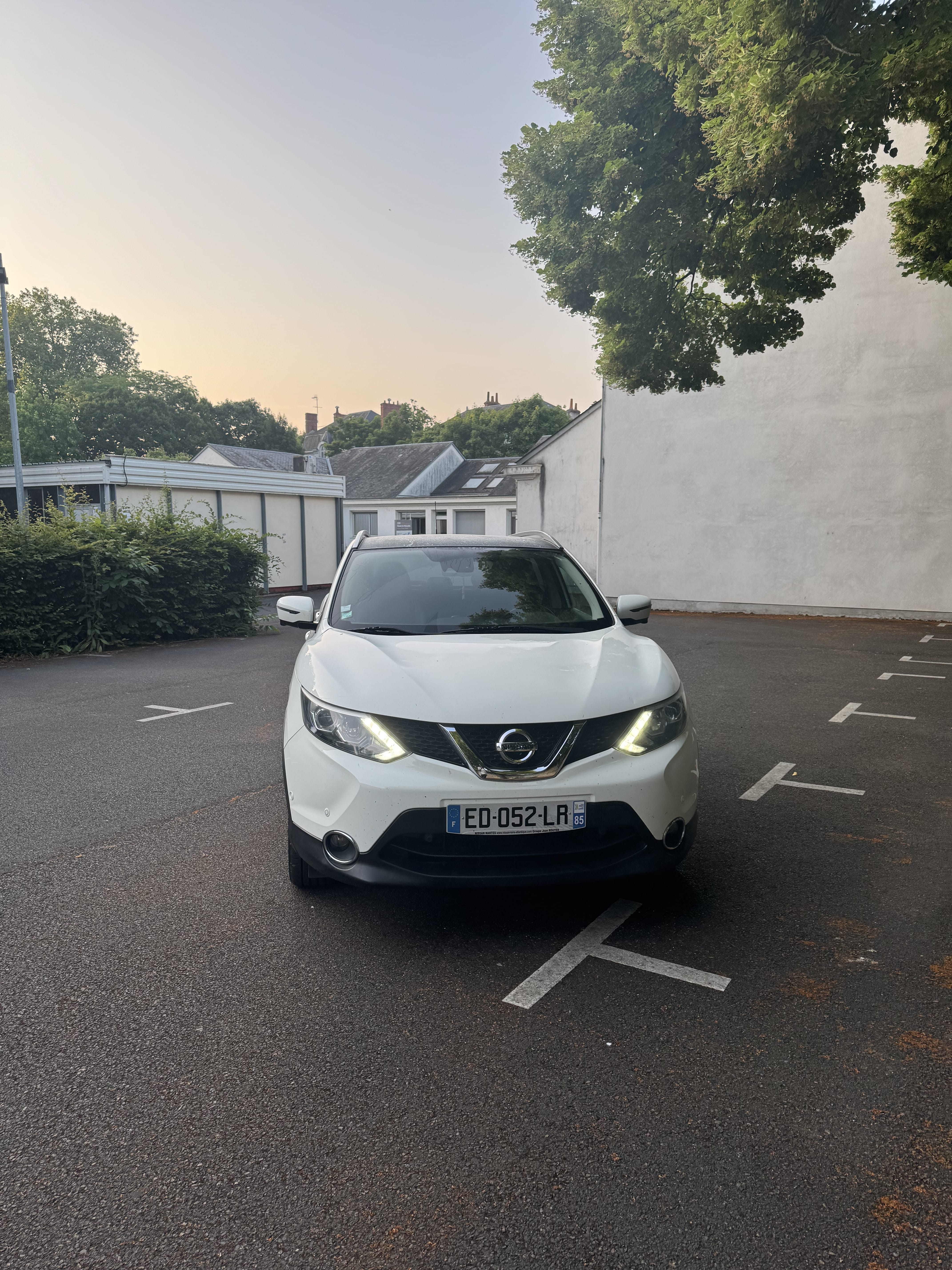 Nissan Qashqai, 2016, Essence 95