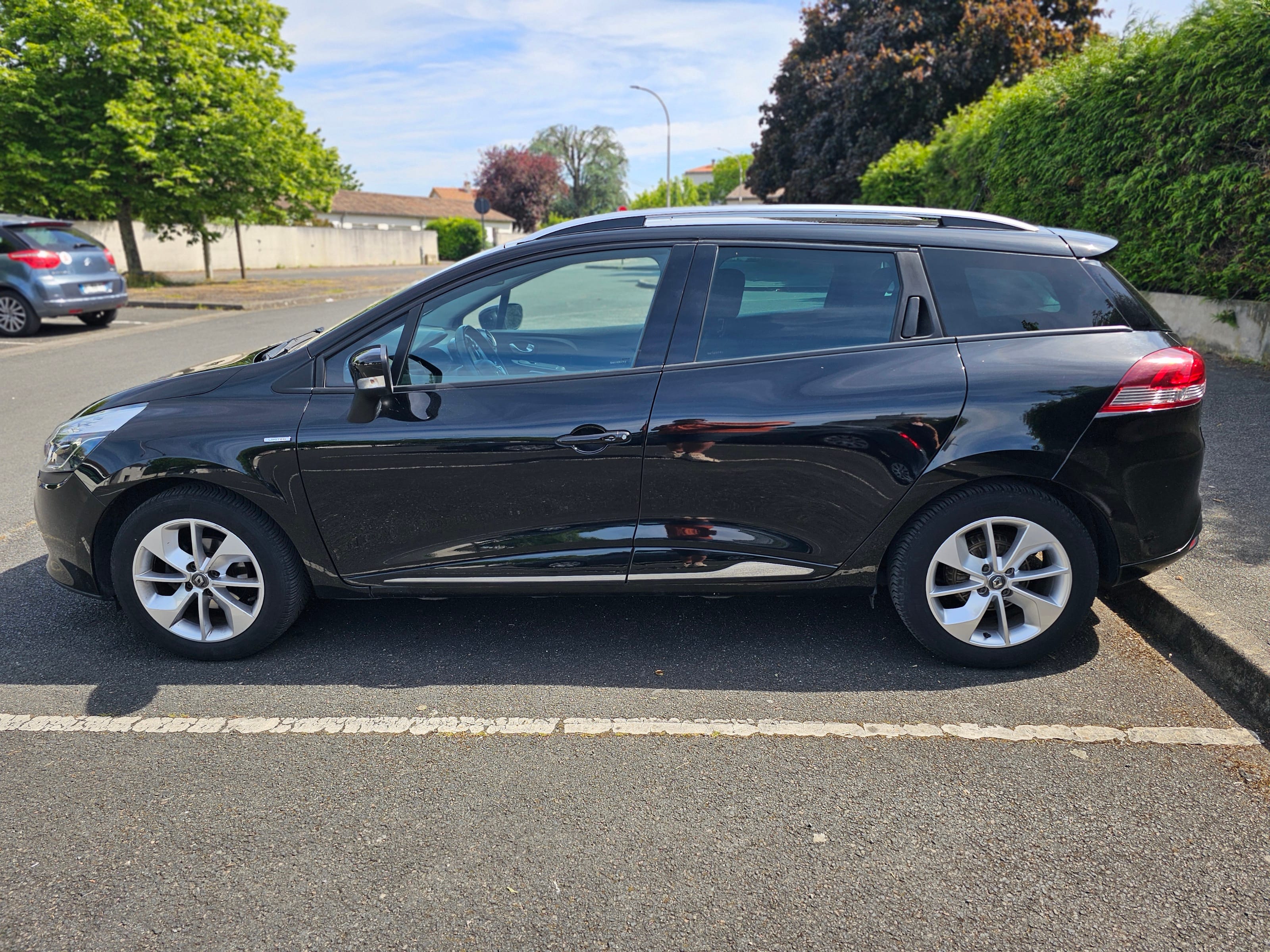 Renault Clio Estate avec Climatisation