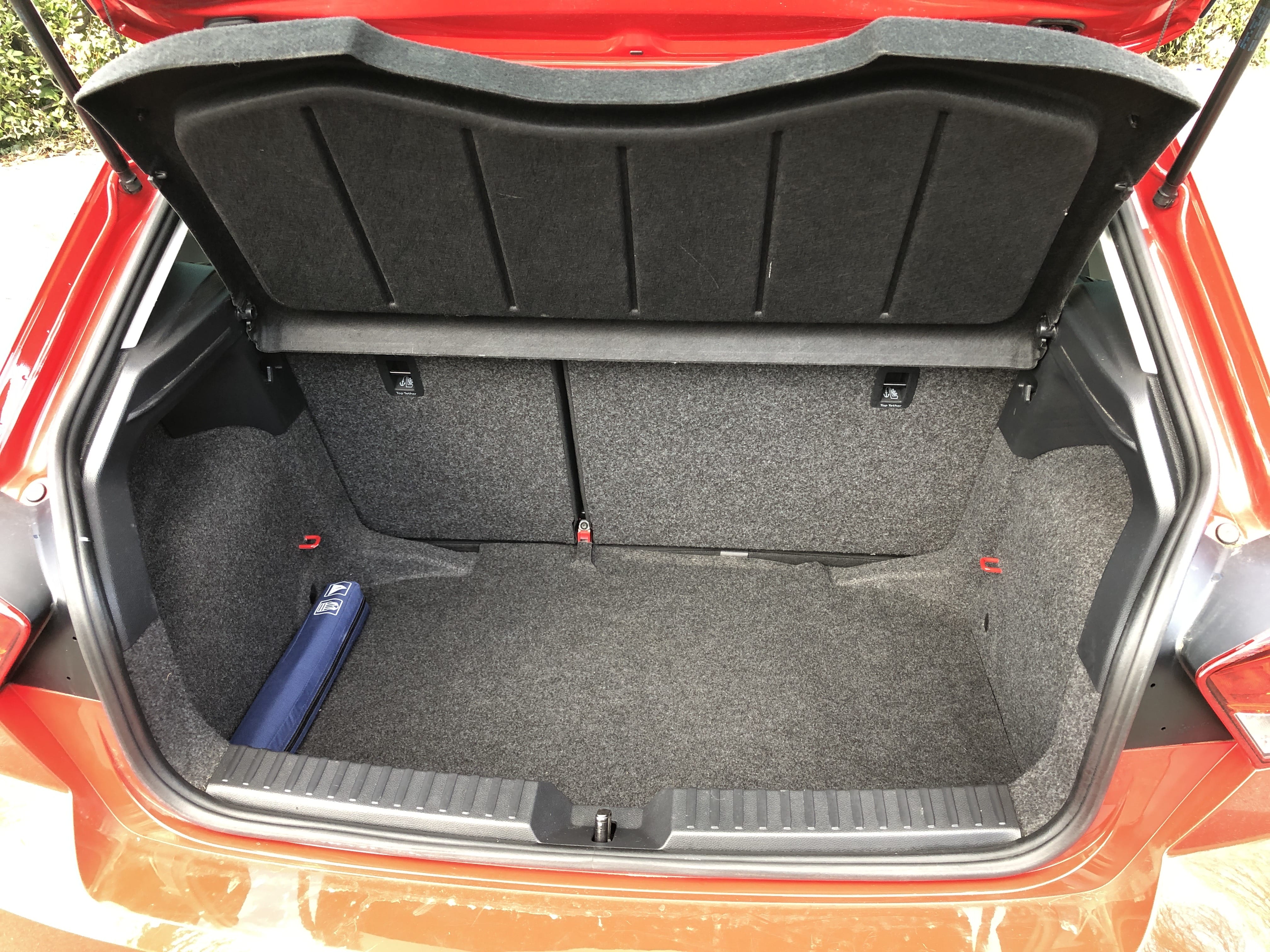 Seat Ibiza 1.0 TSI 95 Cv avec Apple CarPlay
