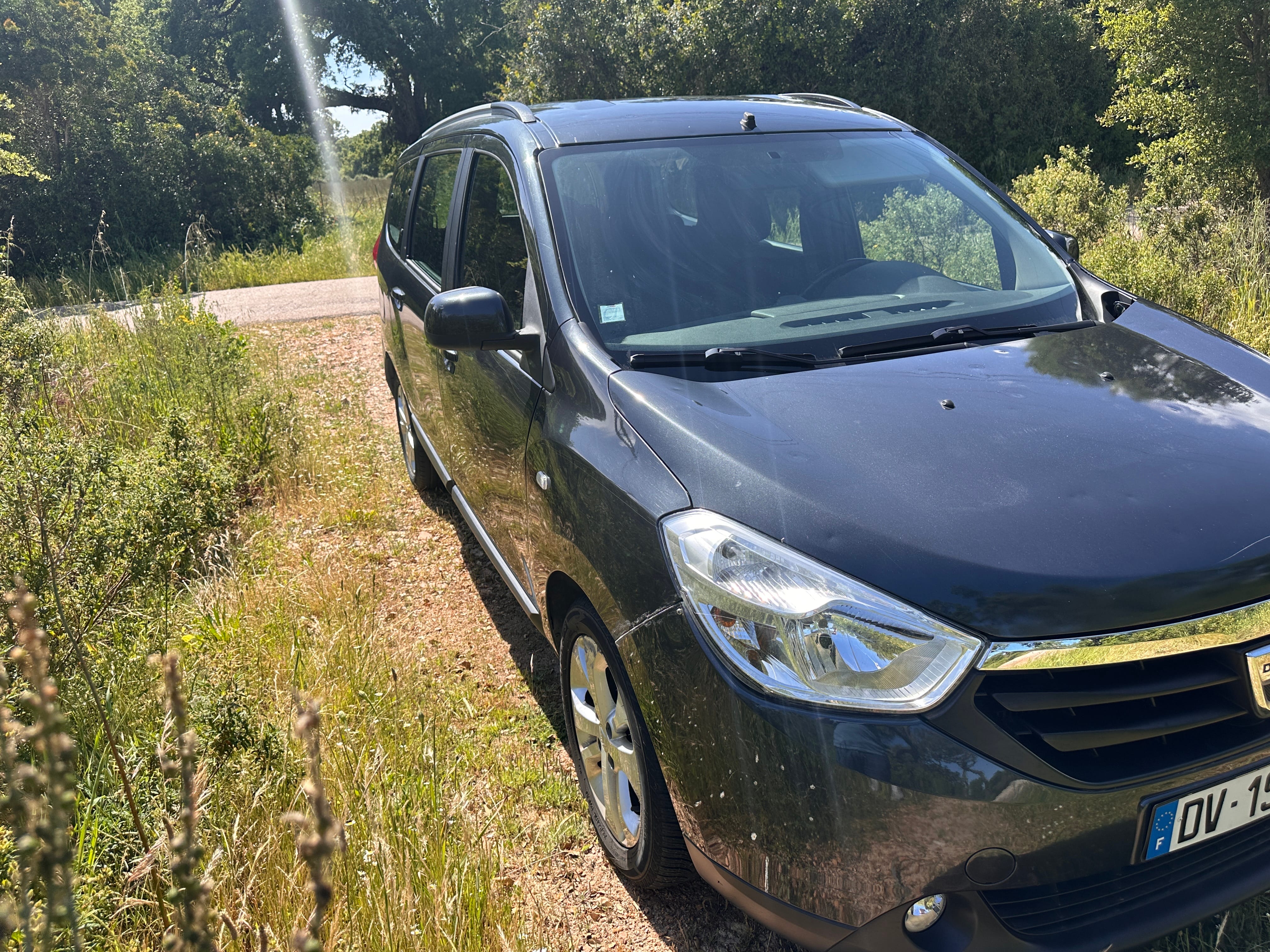 Dacia Lodgy avec Climatisation