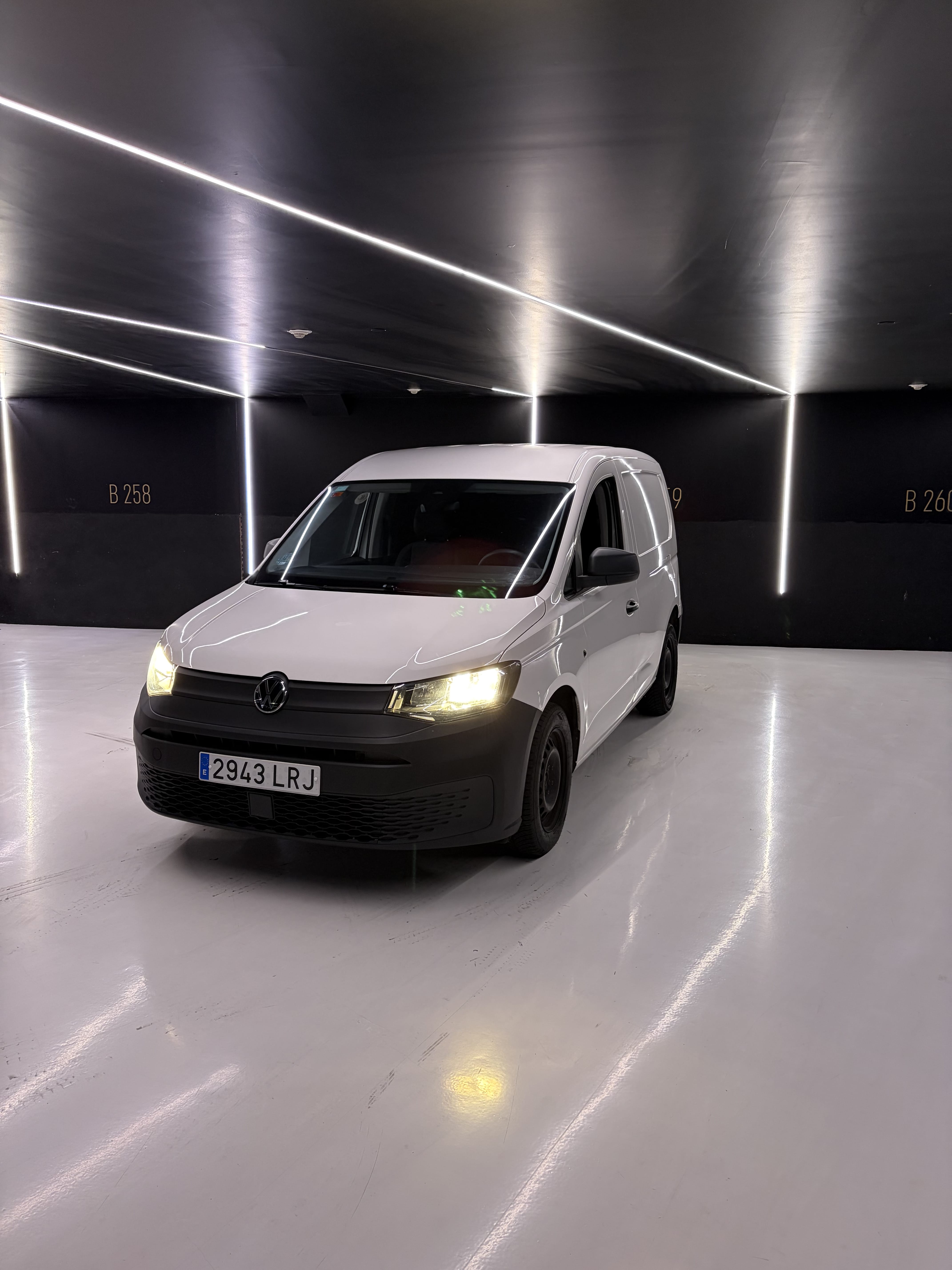 Volkswagen Caddy Van, 2021, Diesel