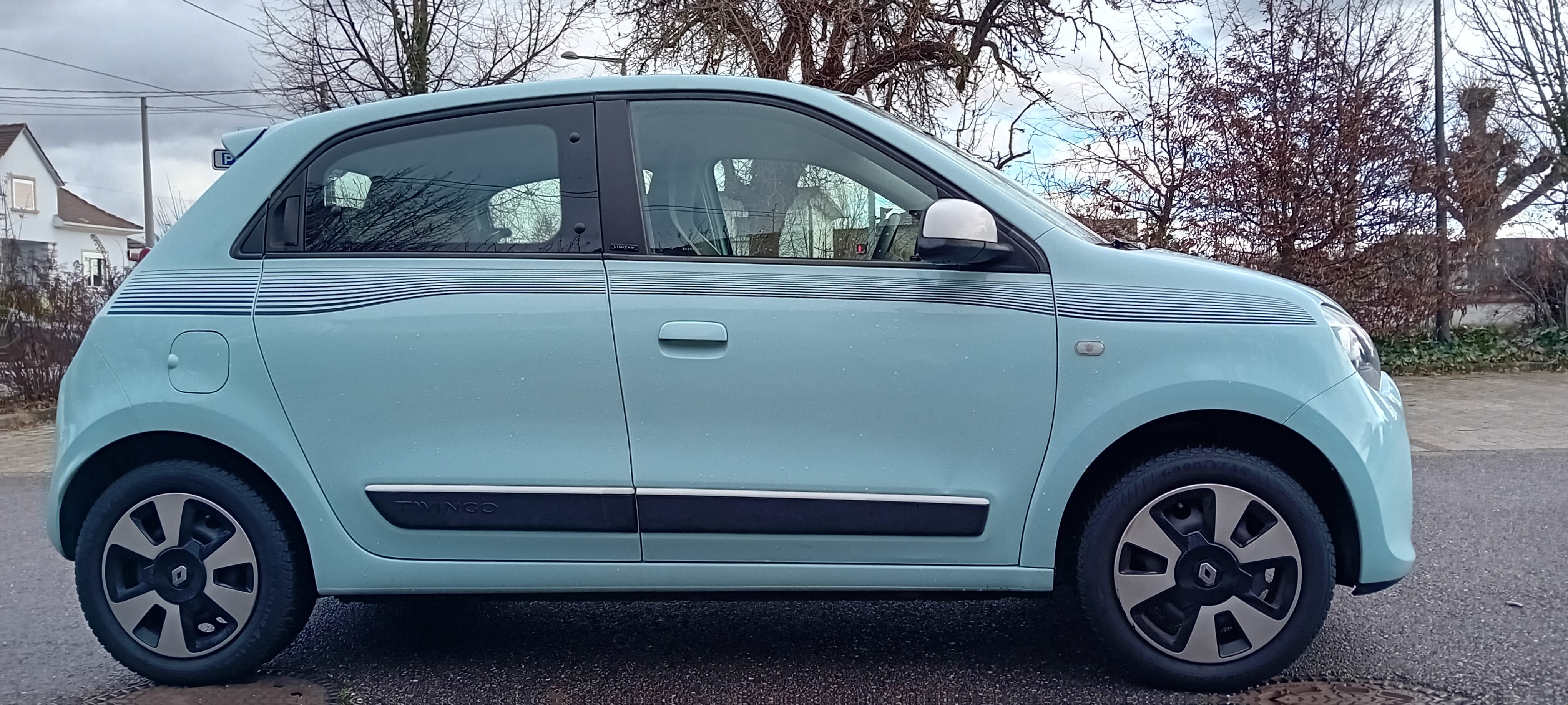 Renault Twingo III 1.0 Sce avec Climatisation