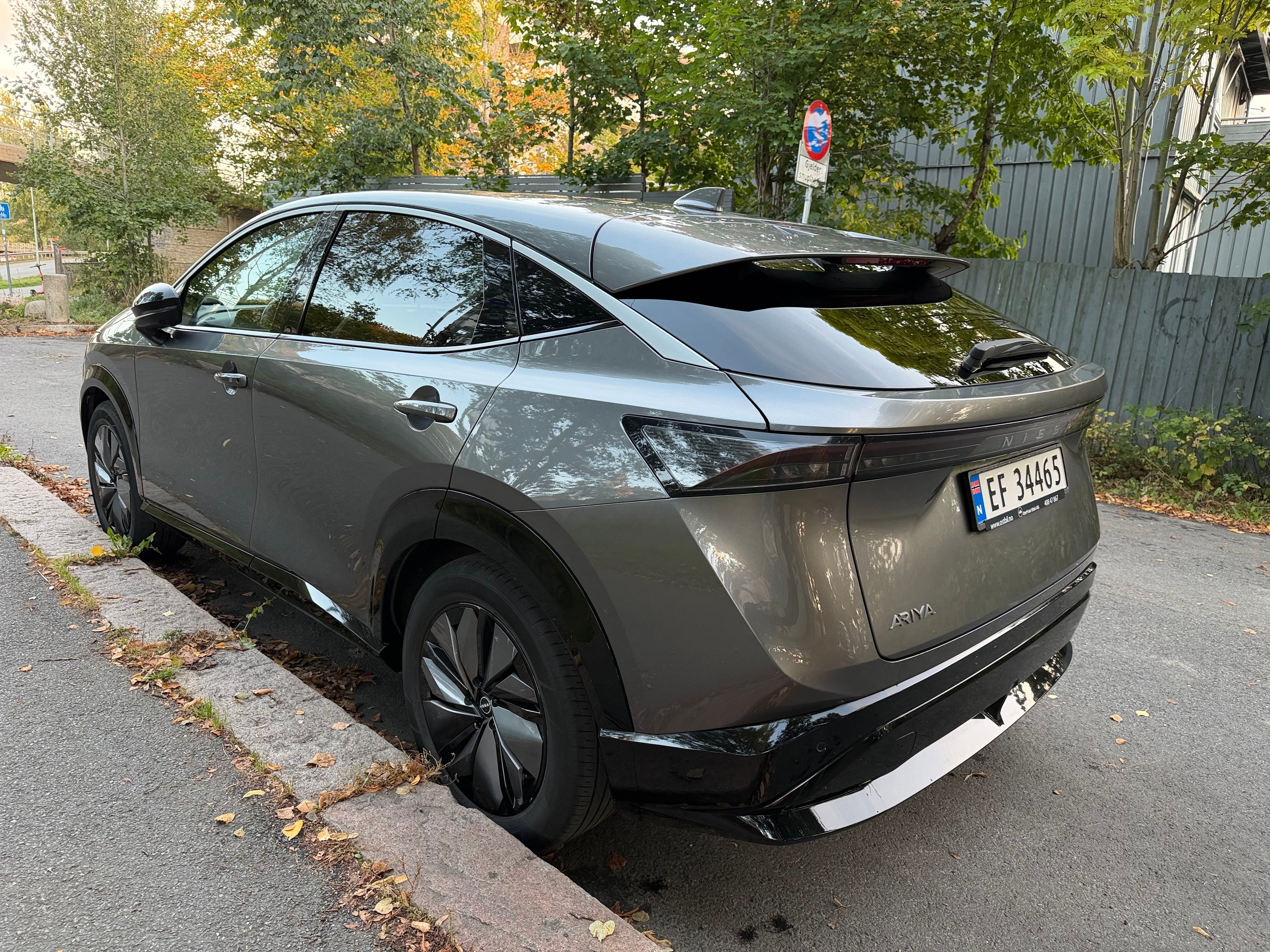 Nissan Ariya med Ryggekamera