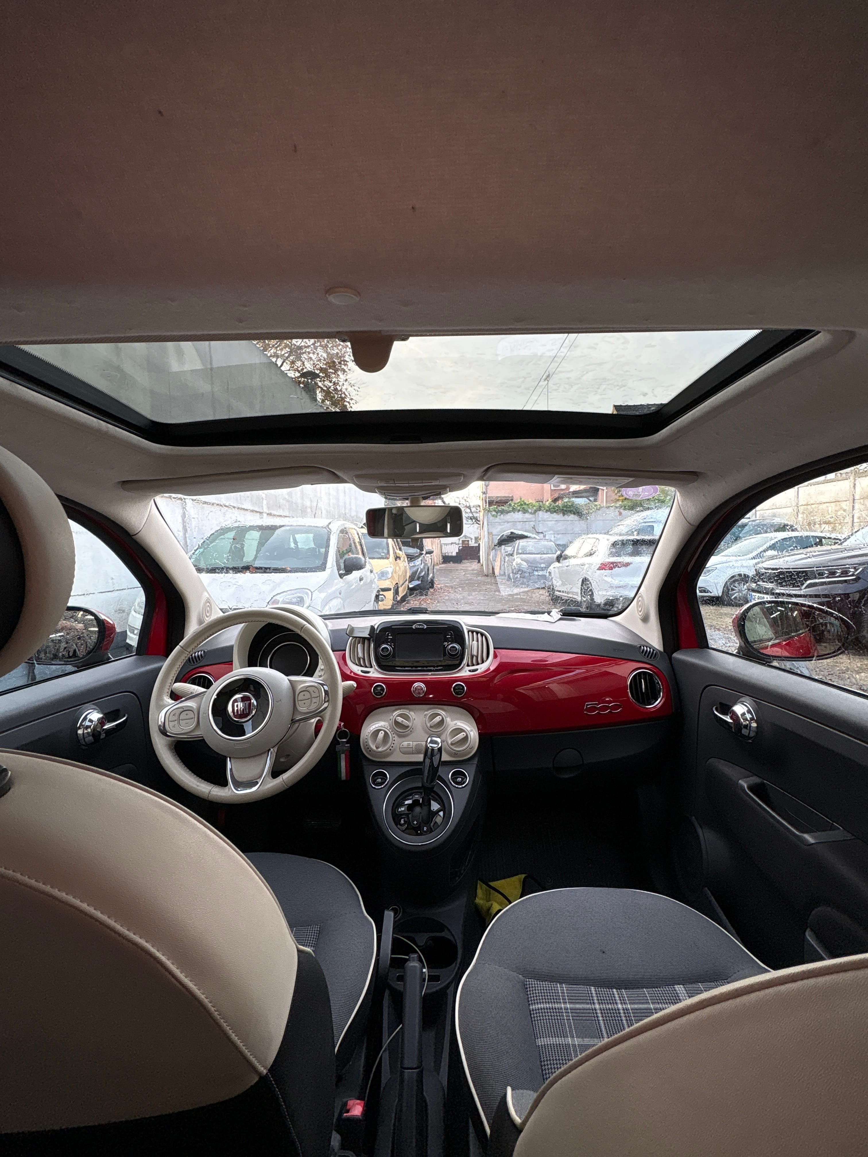 Fiat 500 avec Entrée audio / iPod